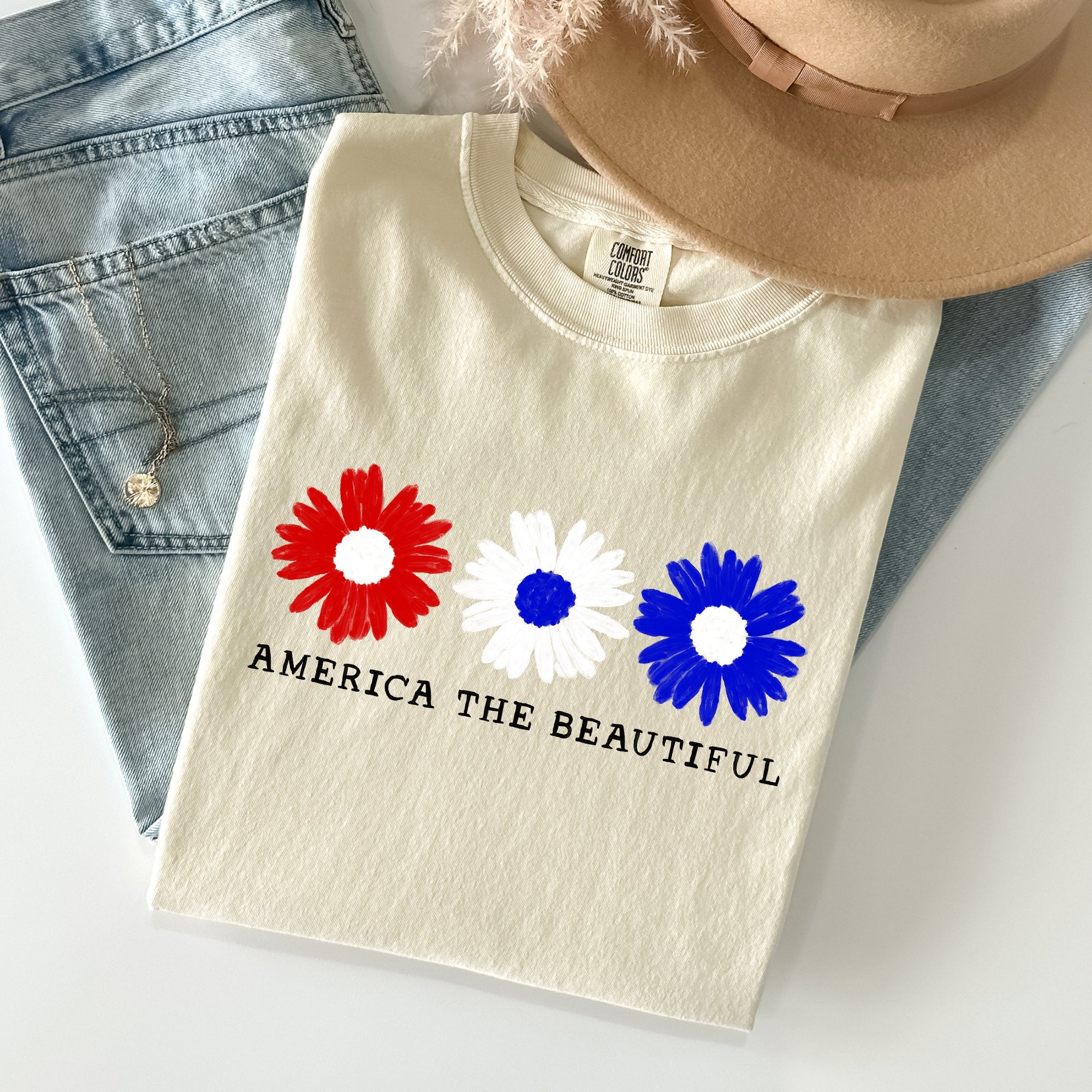 America The Beautiful Flowers Vintage Patriotic Floral Design Comfort Colors Tee