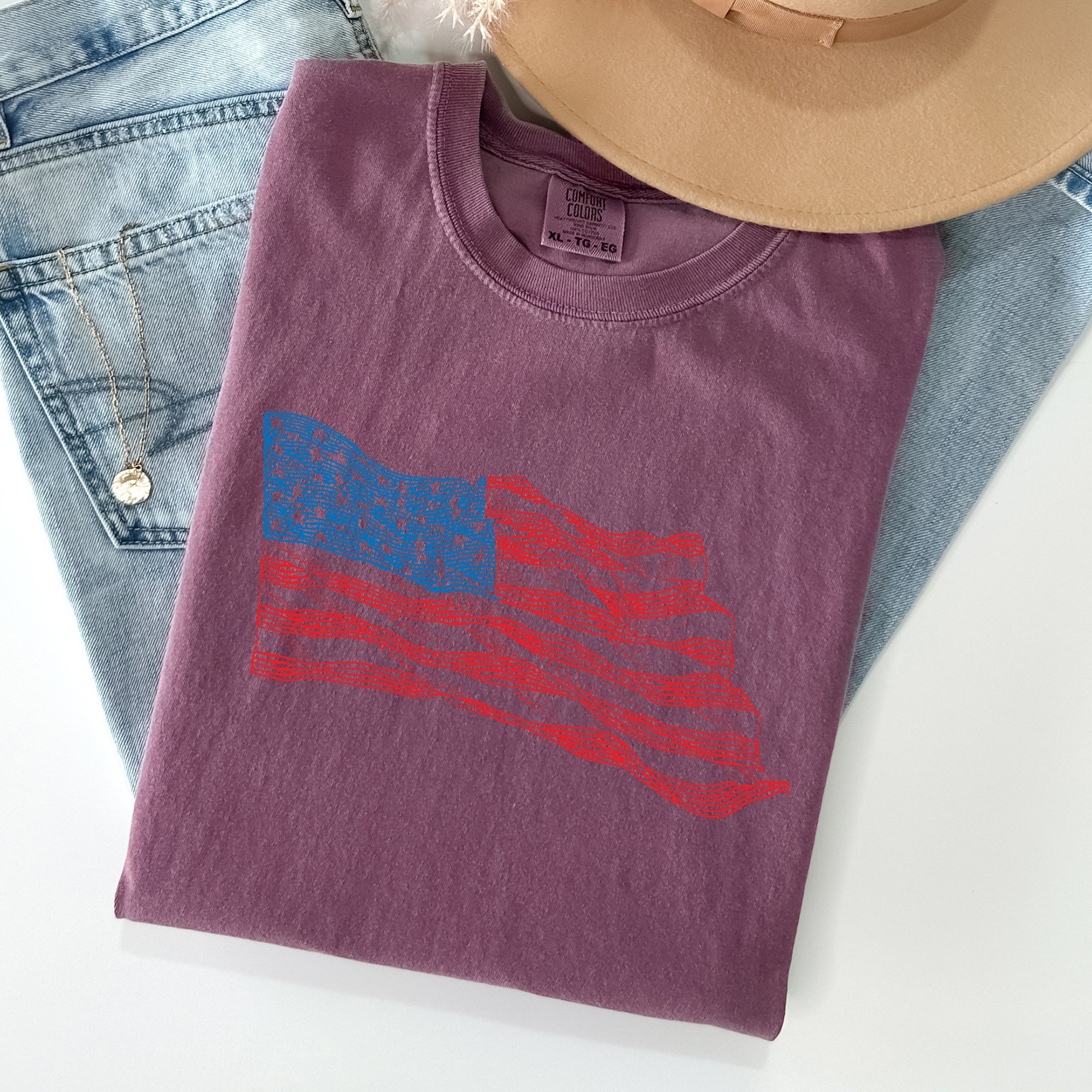 American Flag Illustration Patriotic 4th Of July Vintage Style Comfort Colors Tee
