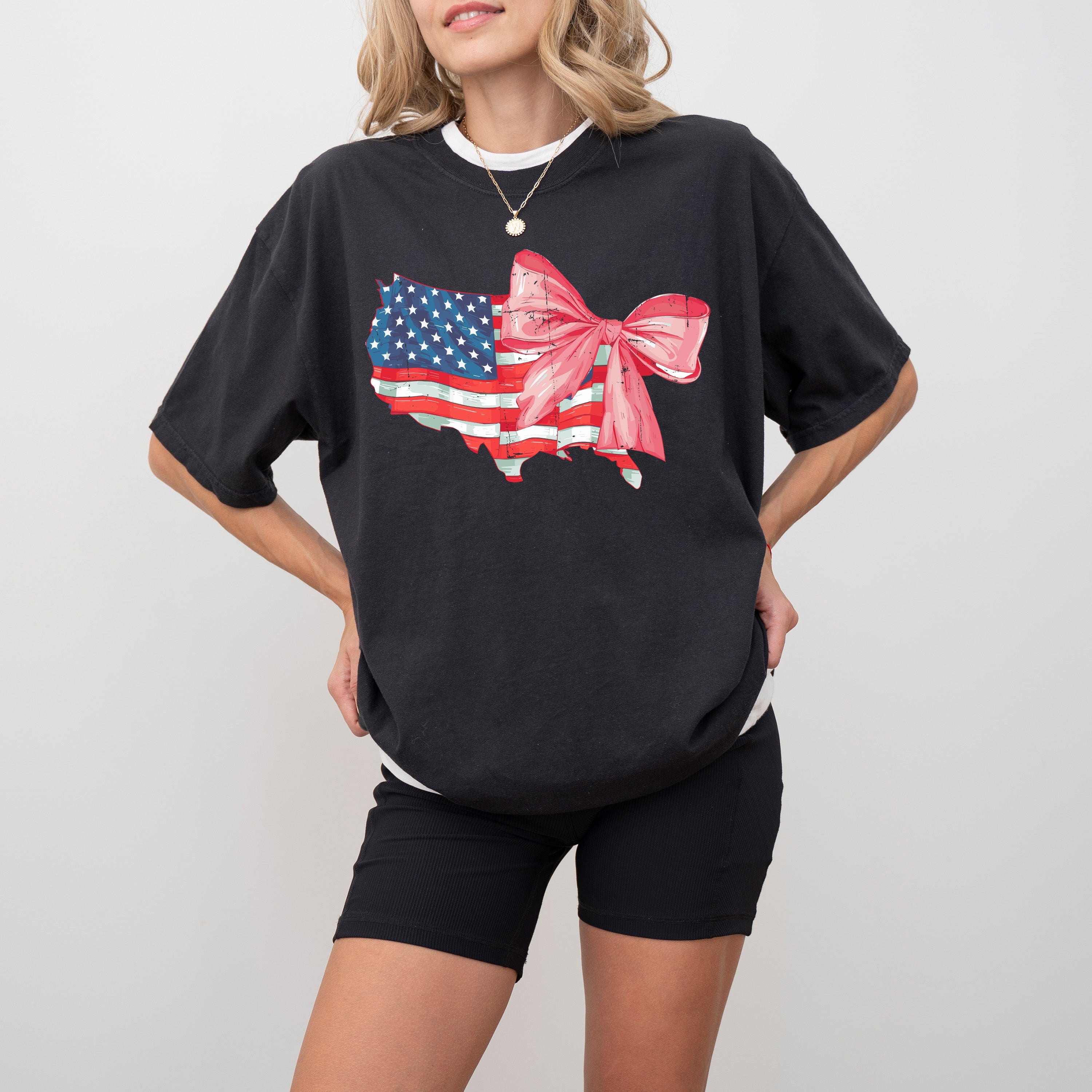 Coquette American Flag Bow Ribbon USA Independence Day Retro Vintage Comfort Colors Tee