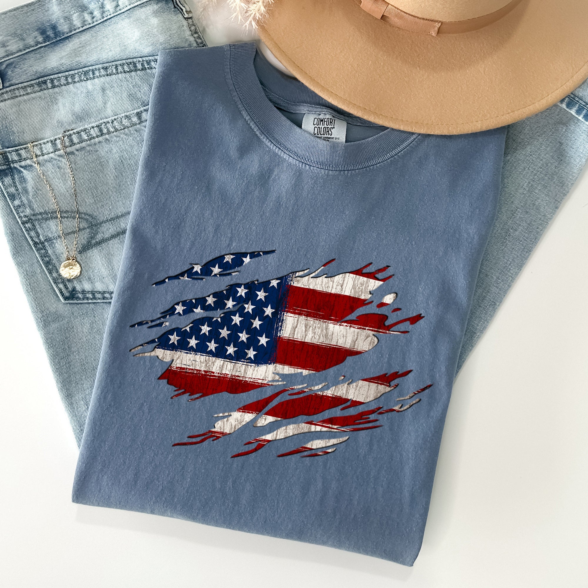 American Flag Patriotic 4th Of July Vintage Flag Day Celebration Emblem Comfort Colors Tee