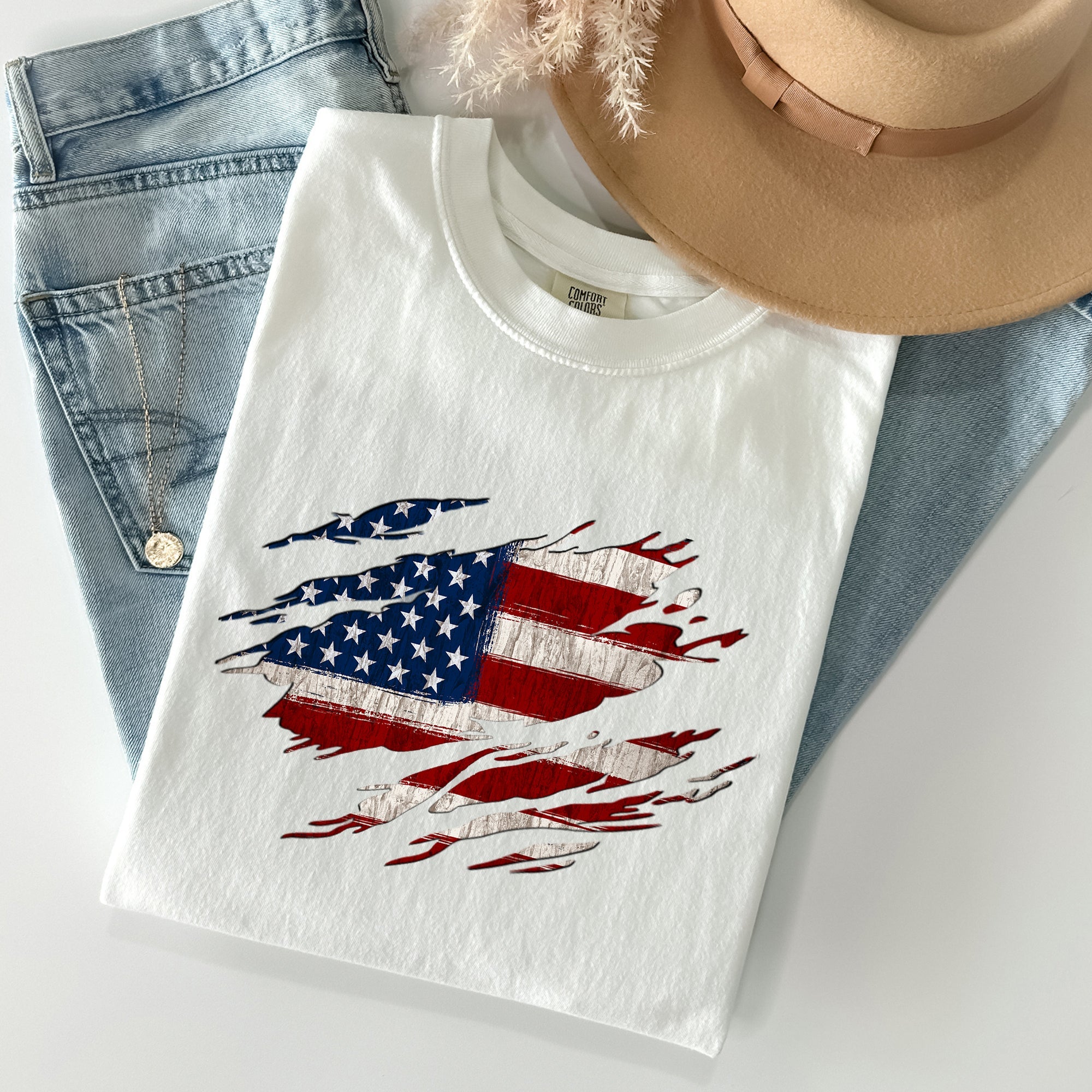 American Flag Patriotic 4th Of July Vintage Flag Day Celebration Emblem Comfort Colors Tee