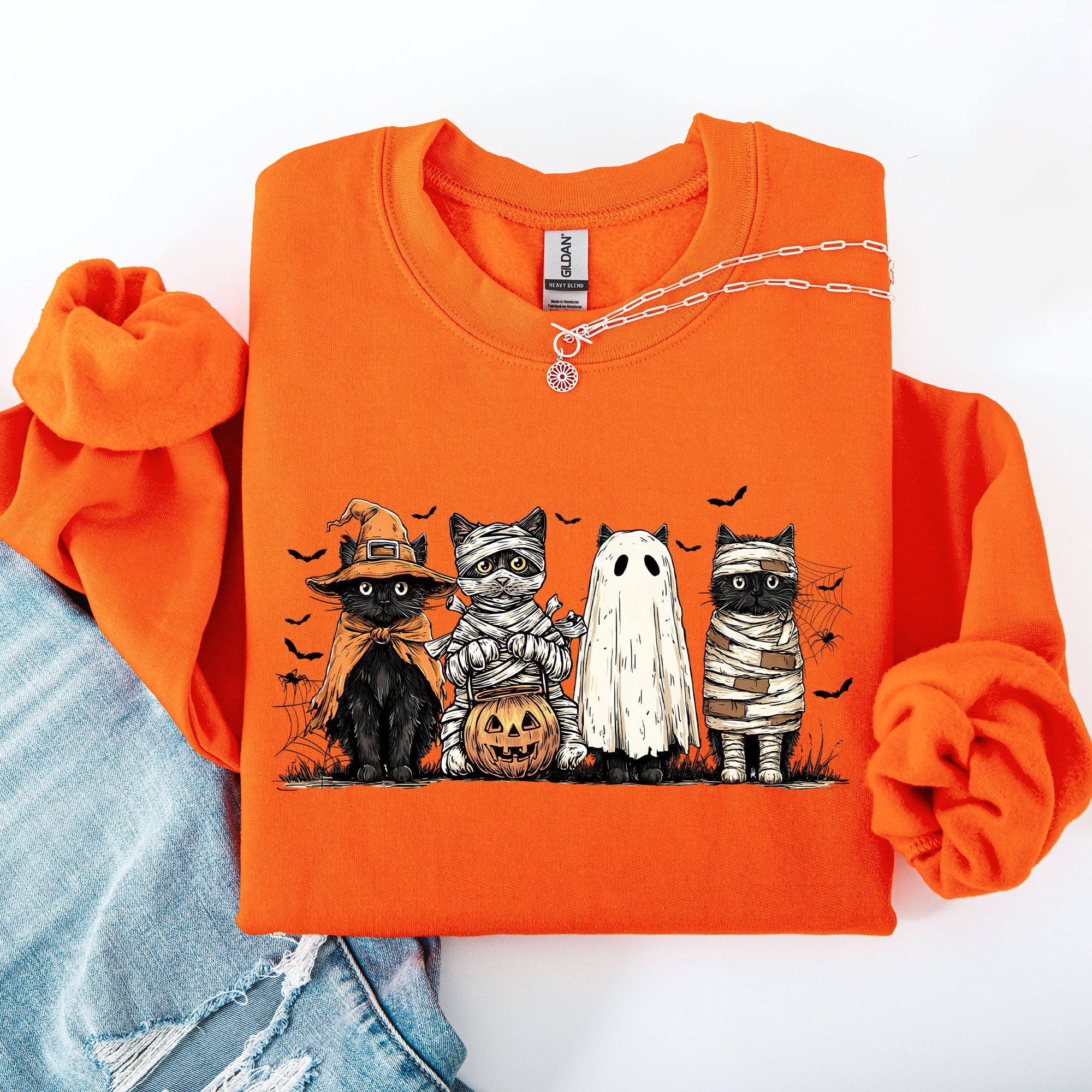 Shimmering Ghost Halloween Black Cat Pumpkin Ghost Cats Retro Gothic Autumn Sweatshirt