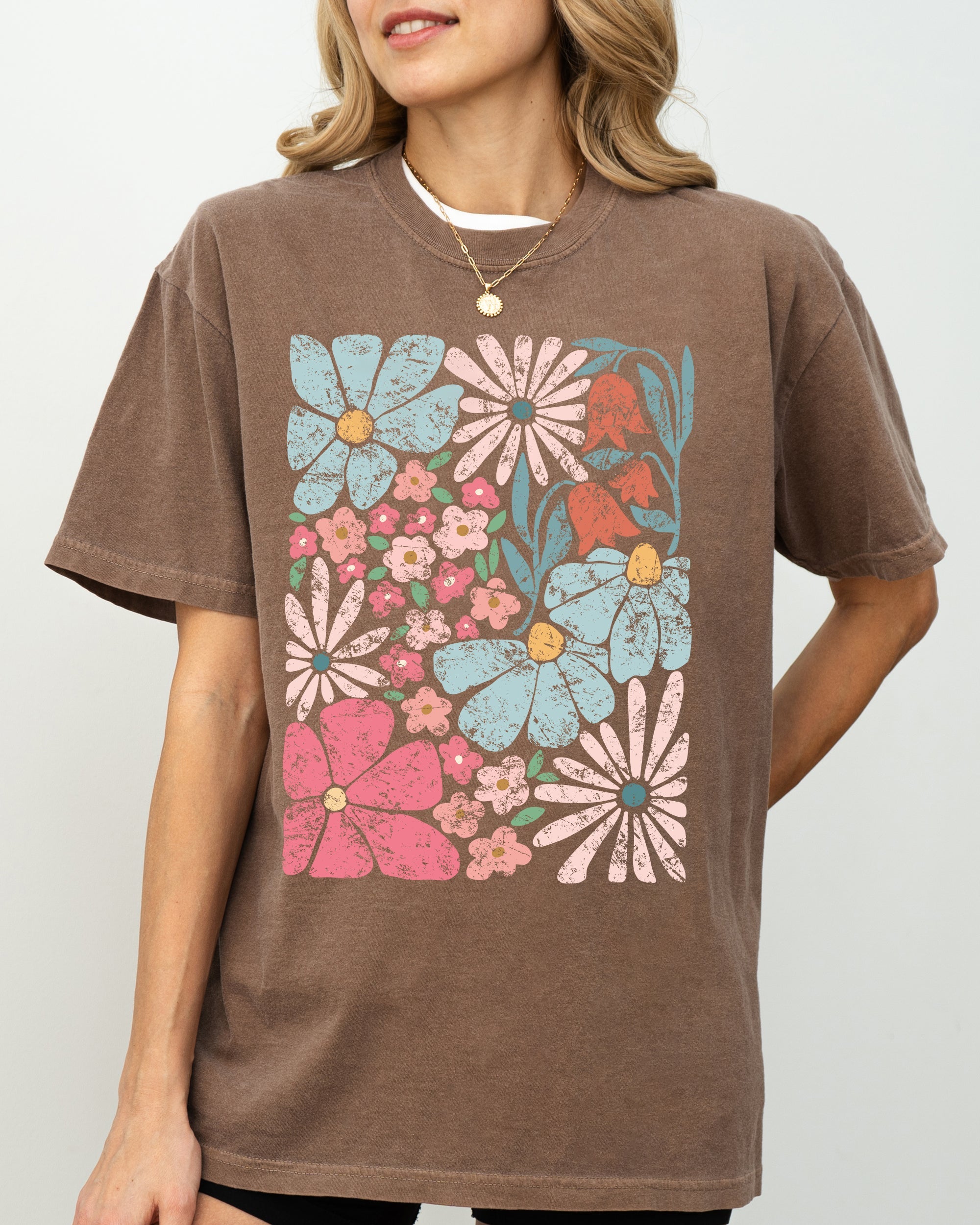 Blossoms Gorgeous Abstract Flowers Boho Floral Design Summer Vibes Gardening Festival Nature Comfort Colors Tee