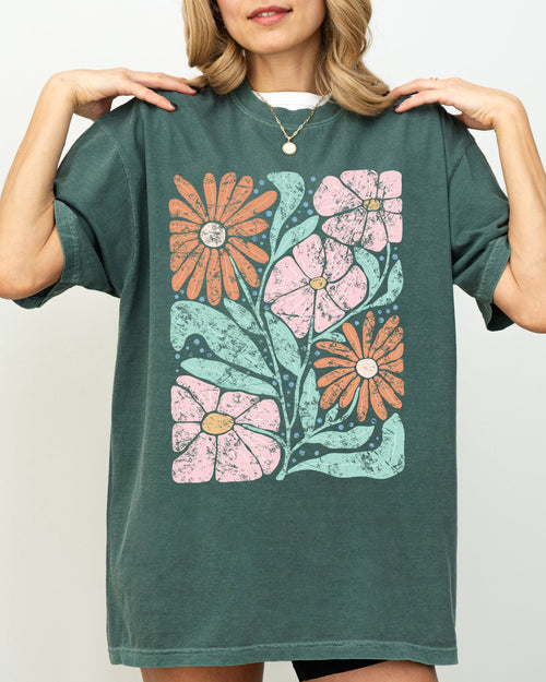 Bohemian Gorgeous Abstract Flowers Boho Floral Design Summer Vibes Gardening Festival Nature Comfort Colors Tee