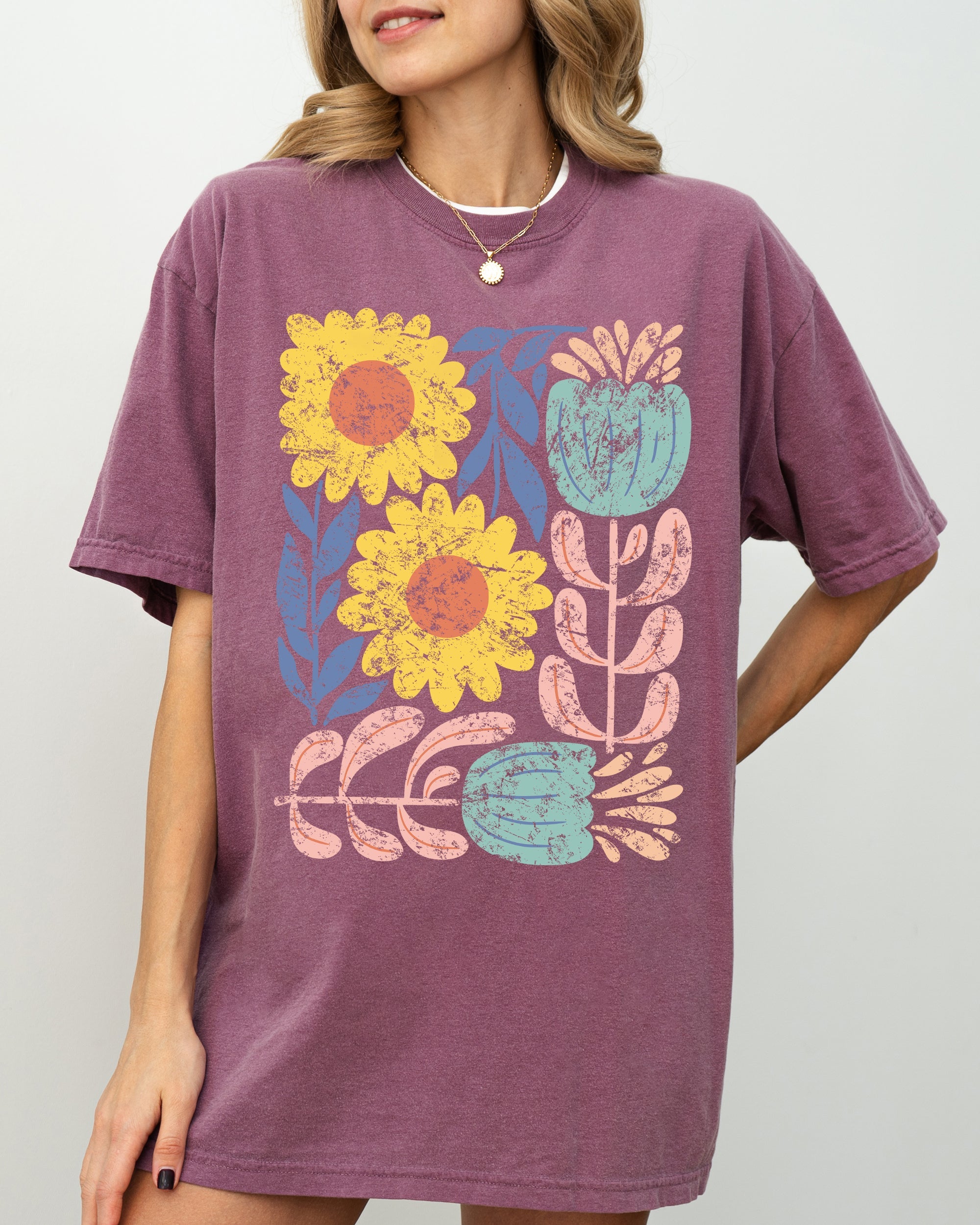 Bold Gorgeous Abstract Flowers Boho Floral Design For Summer Vibes And Garden Festival Nature Comfort Colors Tee