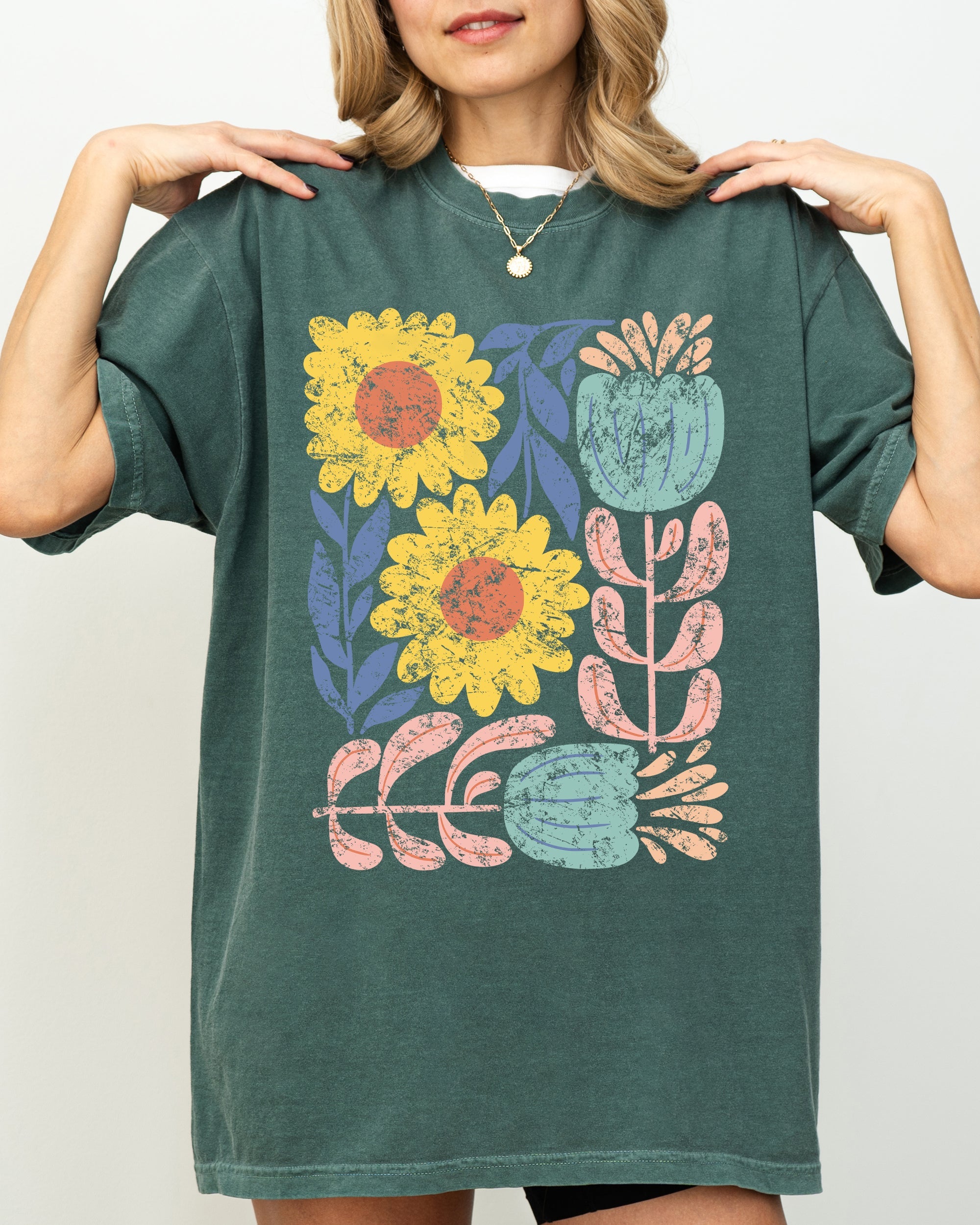 Bold Gorgeous Abstract Flowers Boho Floral Design For Summer Vibes And Garden Festival Nature Comfort Colors Tee