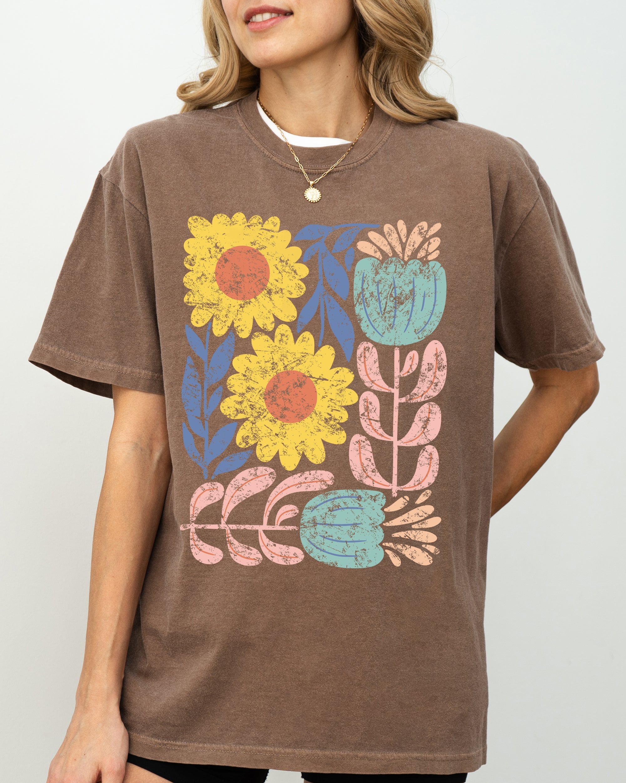 Bold Gorgeous Abstract Flowers Boho Floral Design For Summer Vibes And Garden Festival Nature Comfort Colors Tee