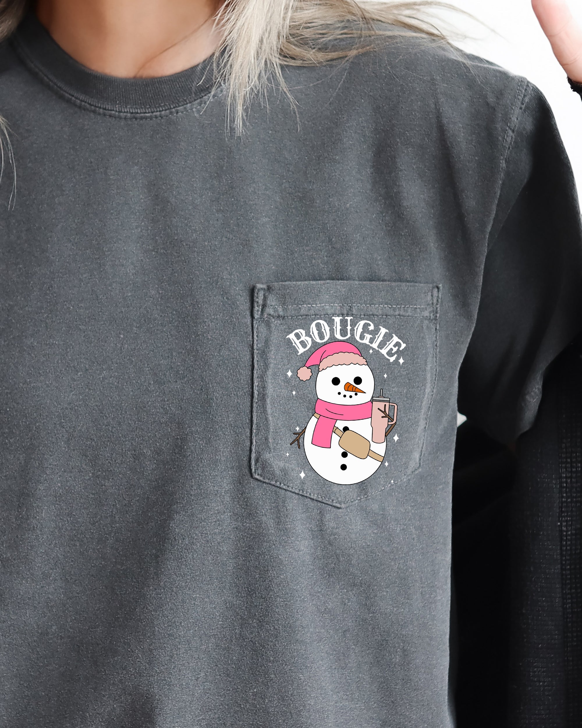 Bougie Snowman Christmas Santa Claus Winter Snow Xmas Festive Pocket Illustration Comfort Colors Tee
