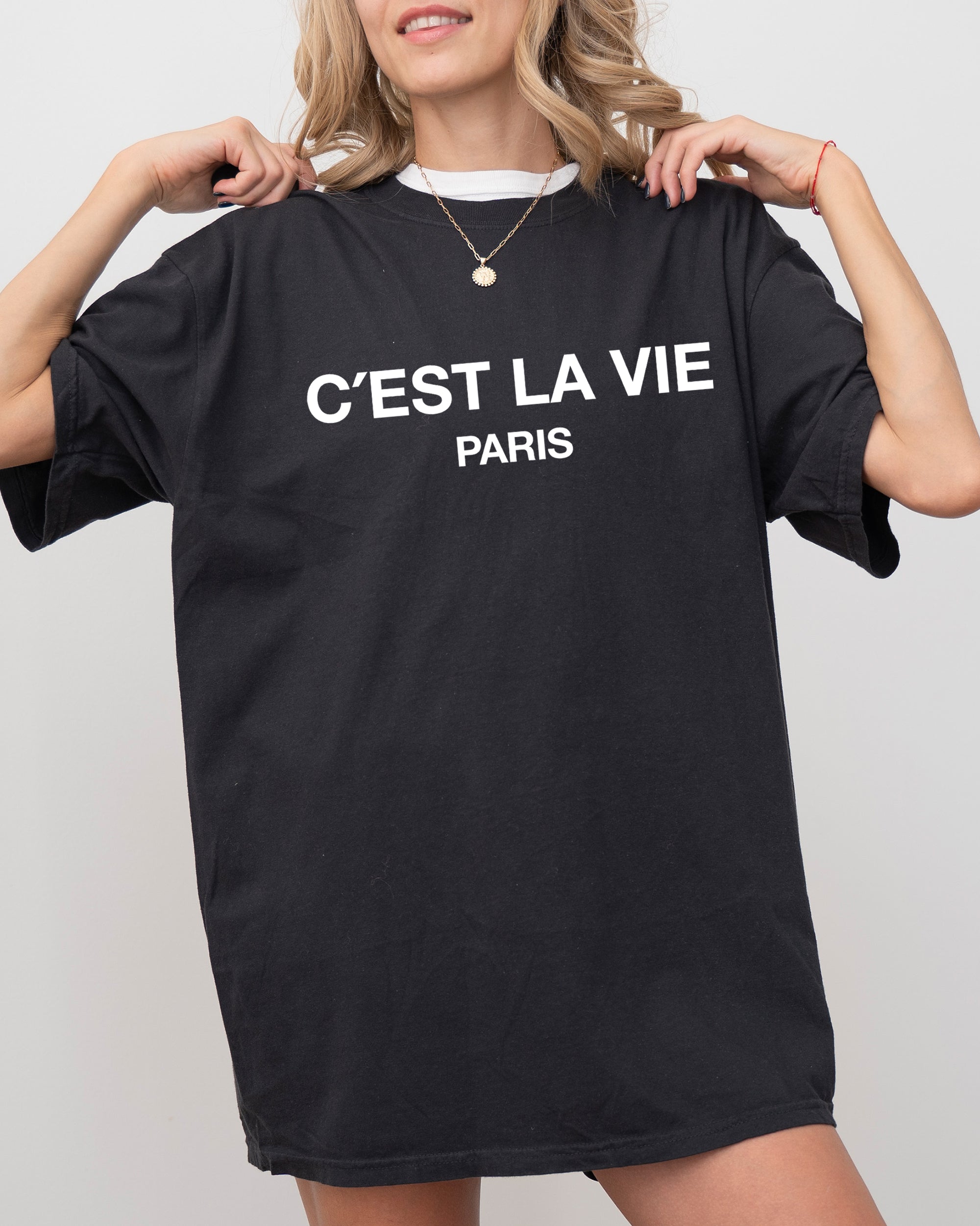 C'est La Vie Paris Fashion Couture France French Vintage Luxe Statement Comfort Colors Tee