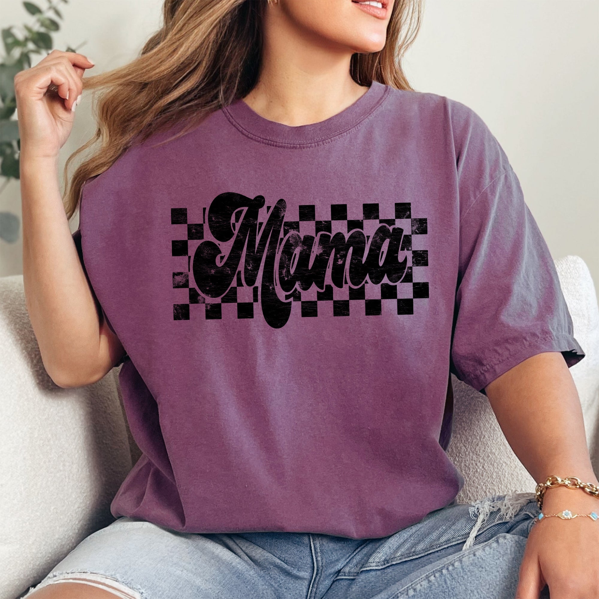 Checkered Mama Vintage Retro Classic Checkerboard Pattern Nostalgic Style Comfort Colors Tee