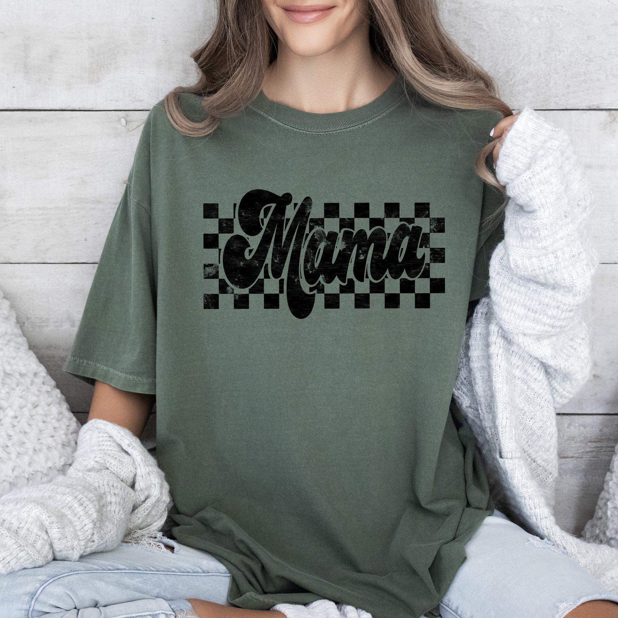 Checkered Mama Vintage Retro Classic Checkerboard Pattern Nostalgic Style Comfort Colors Tee