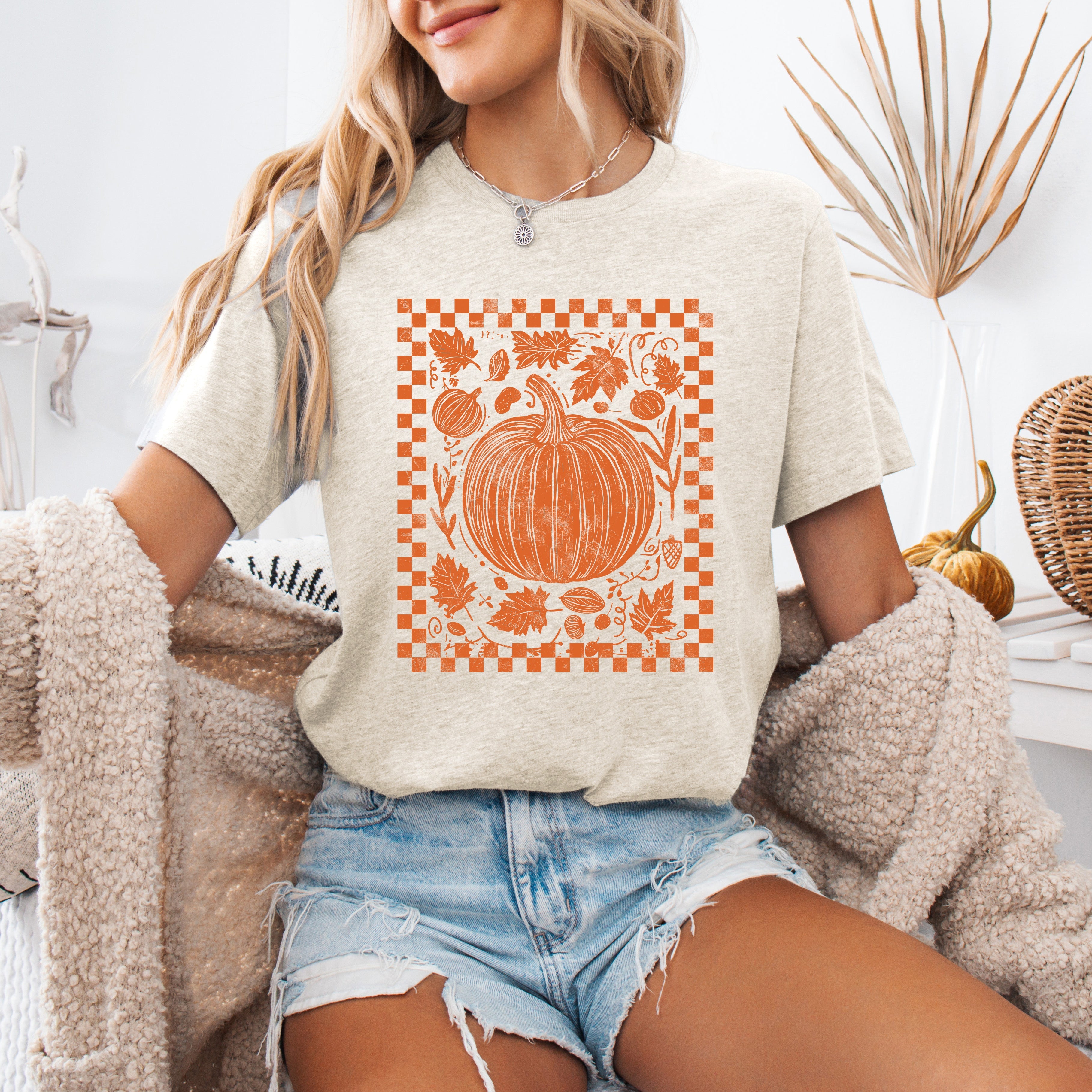 Checkered Pumpkin Minimalist Autumn Harvest Motif For Cozy Everyday Wear Graphic Tee