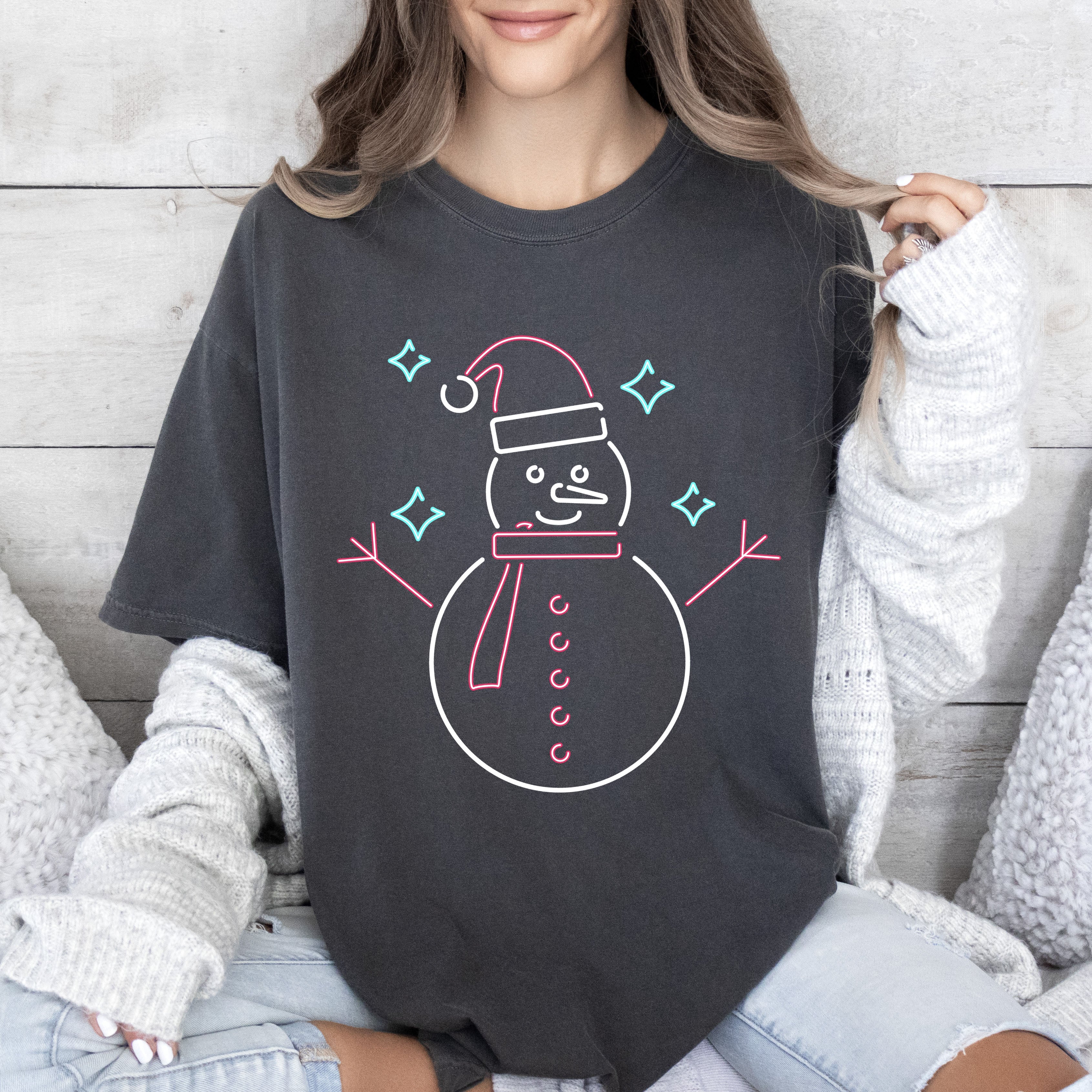 Cute Snowman Christmas Vintage Cozy Illustration With Retro Charm And Winter Whimsy Comfort Colors Tee