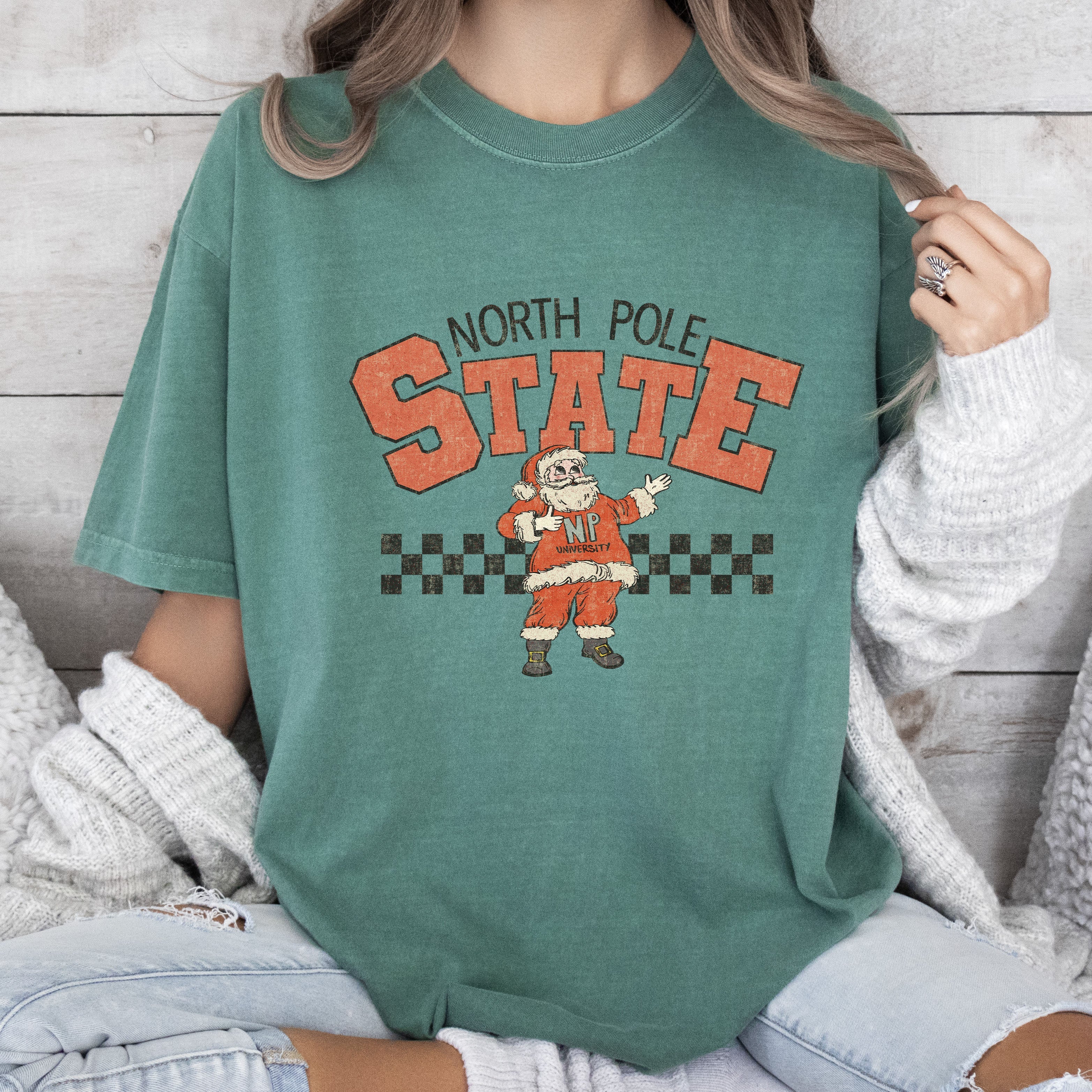 North Pole State Santa Vintage Christmas Limited Edition Exclusive Comfort Colors Tee