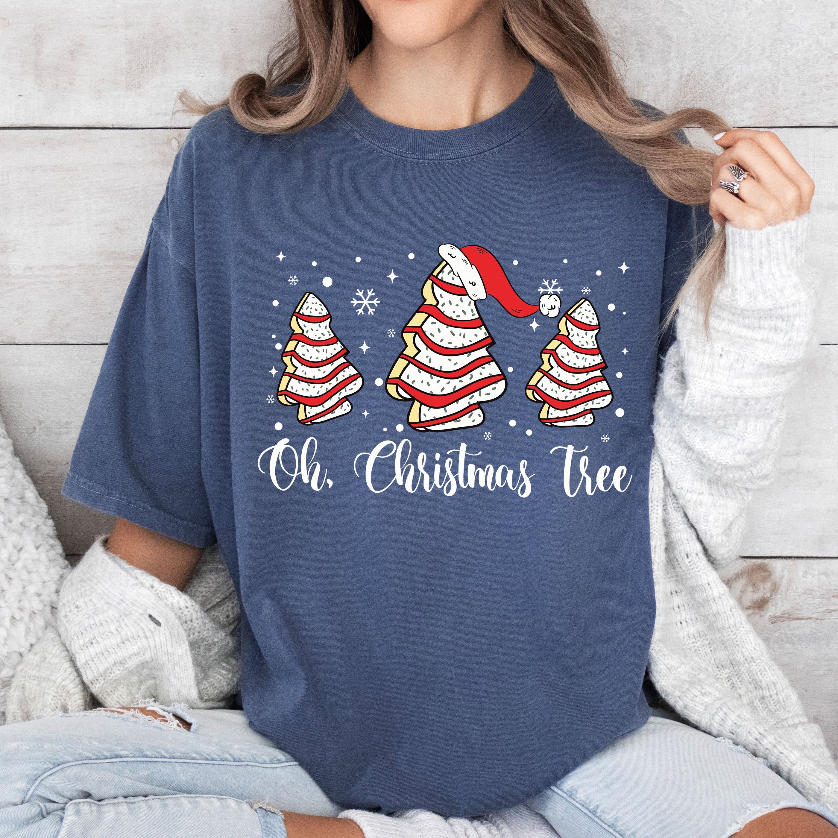 Oh Christmas Tree Retro Vintage Classic Christmas Ornament Scene Artwork Holiday Edition Comfort Colors Tee