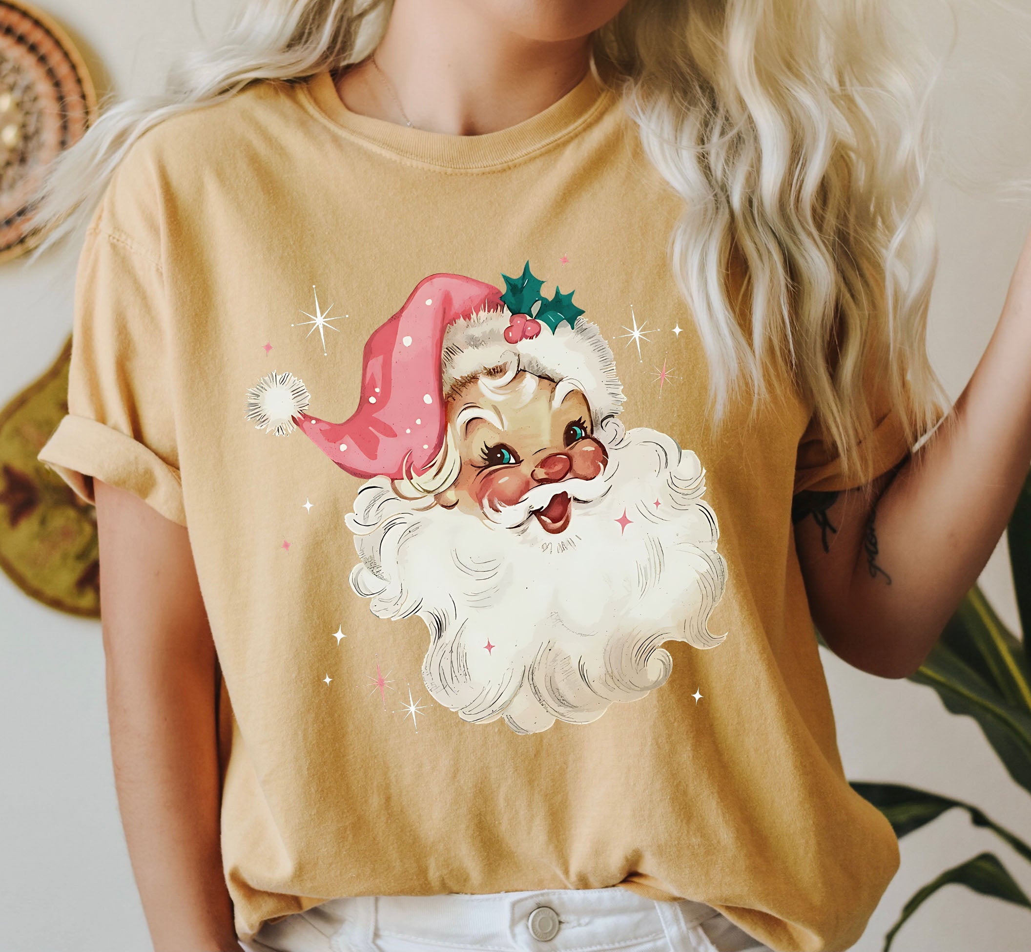 Retro Santa Vintage Classic Christmas Nostalgic Holiday Cheer Comfort Colors Tee