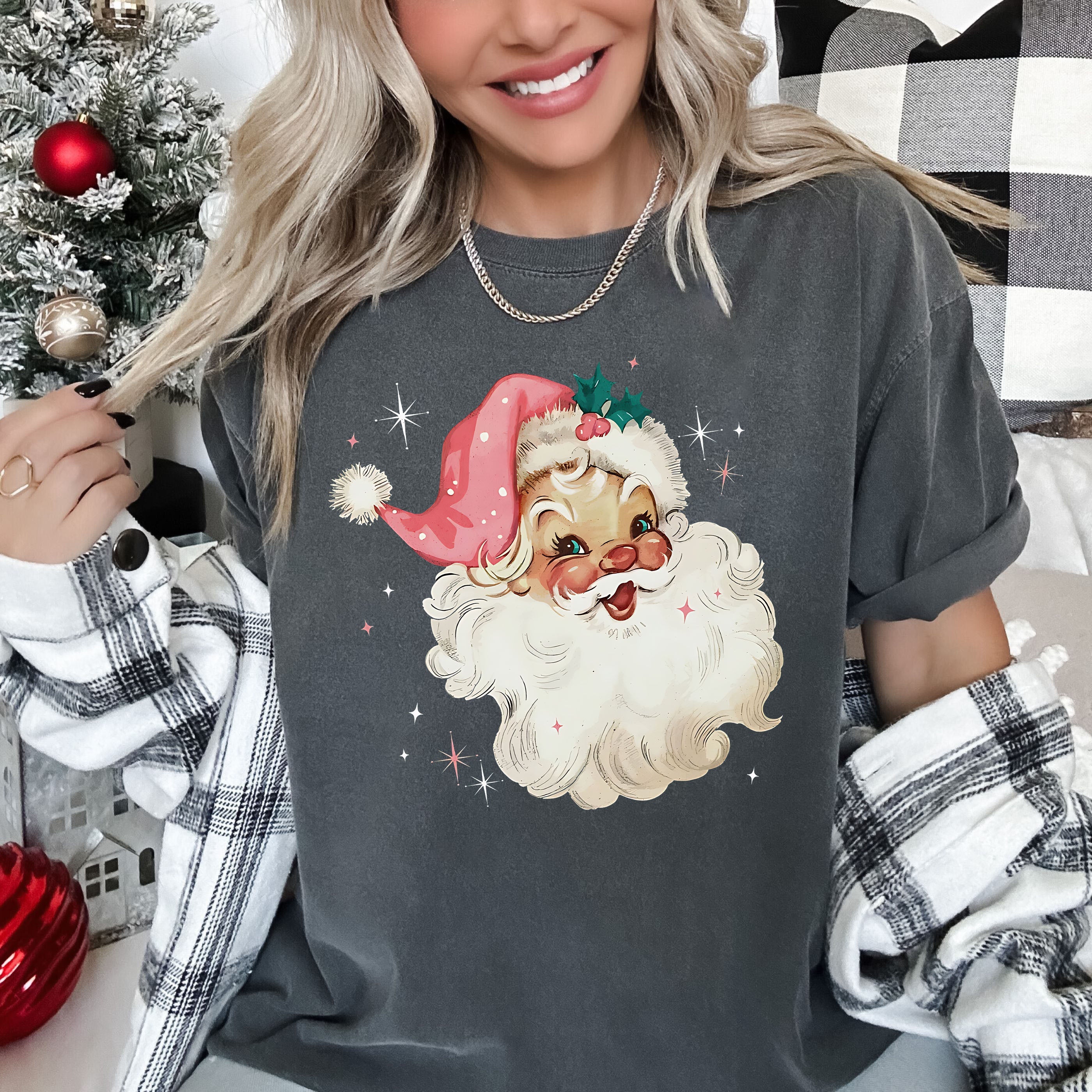 Retro Santa Vintage Classic Christmas Nostalgic Holiday Cheer Comfort Colors Tee