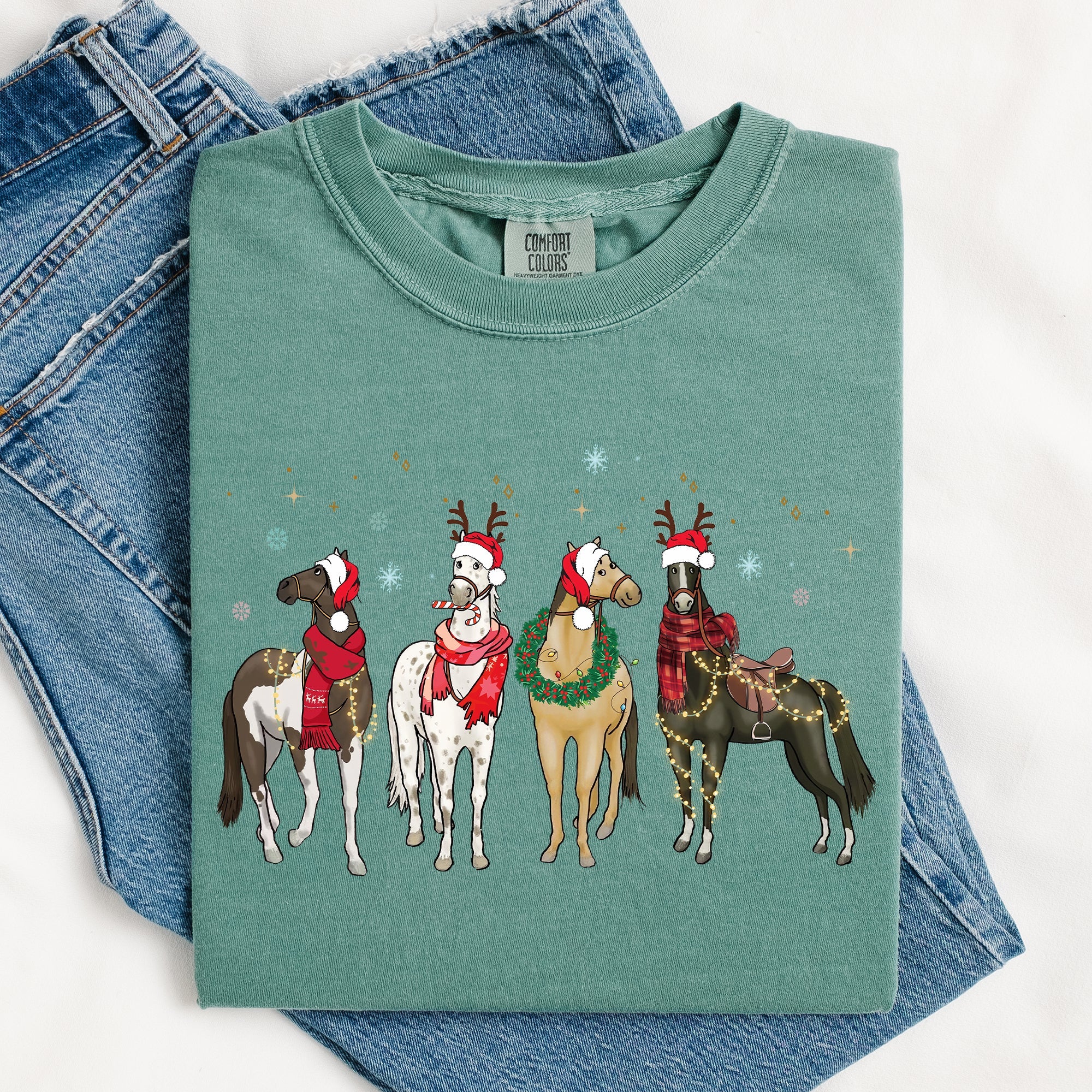 Christmas Horses Santa Winter Snow Xmas Scene For Horse Lovers Vintage Style Comfort Colors Tee