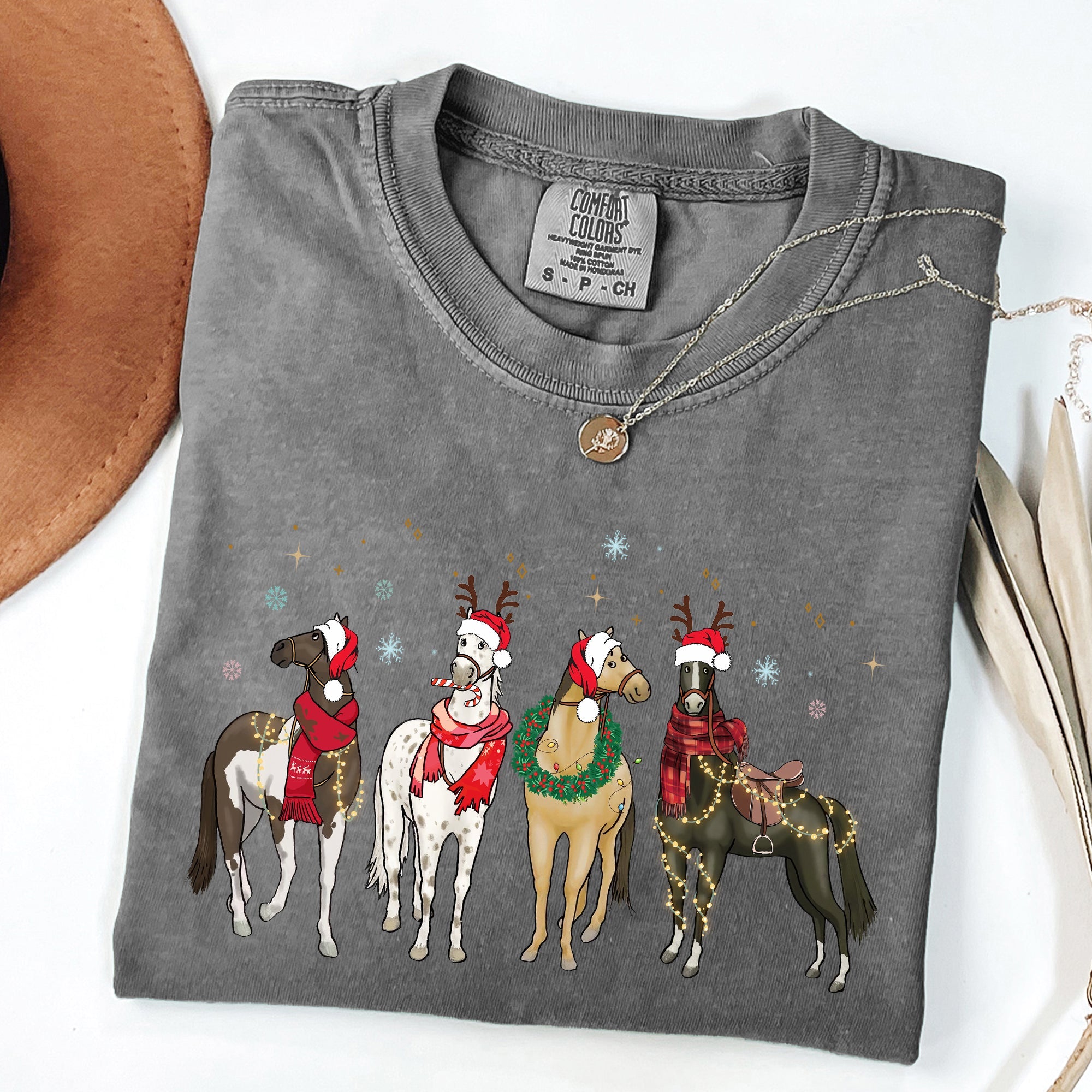 Christmas Horses Santa Winter Snow Xmas Scene For Horse Lovers Vintage Style Comfort Colors Tee