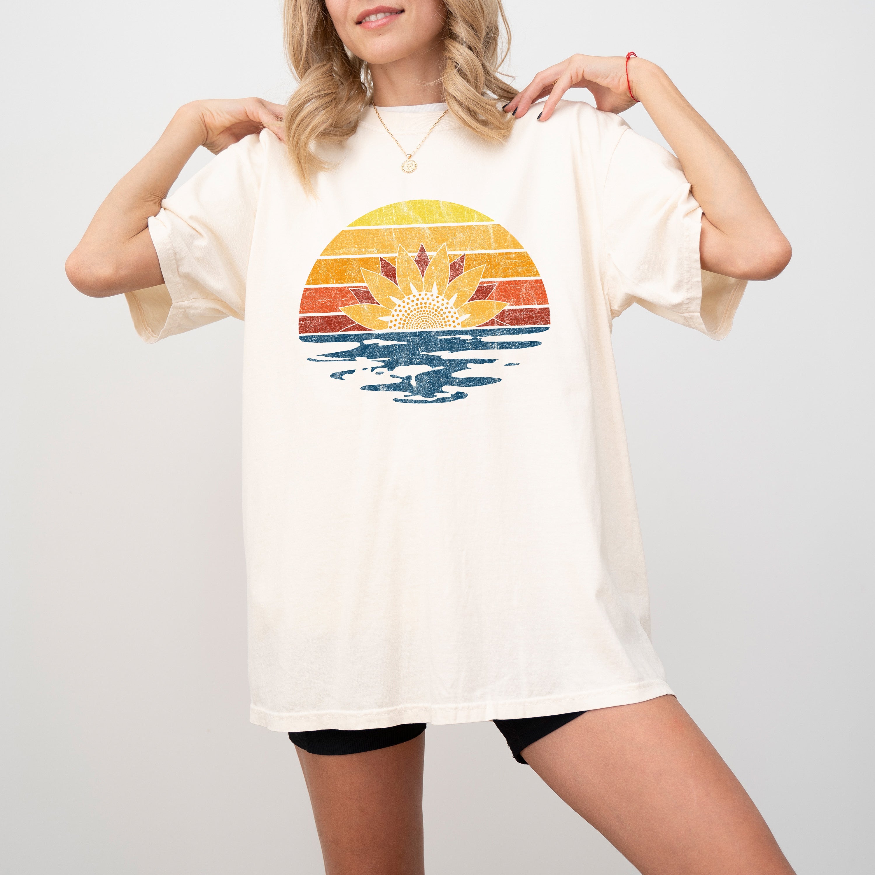 Colorful Beach Floral Sunset Summer Vibes California Dreaming Vacation Hot Girl Summer Comfort Colors Tee