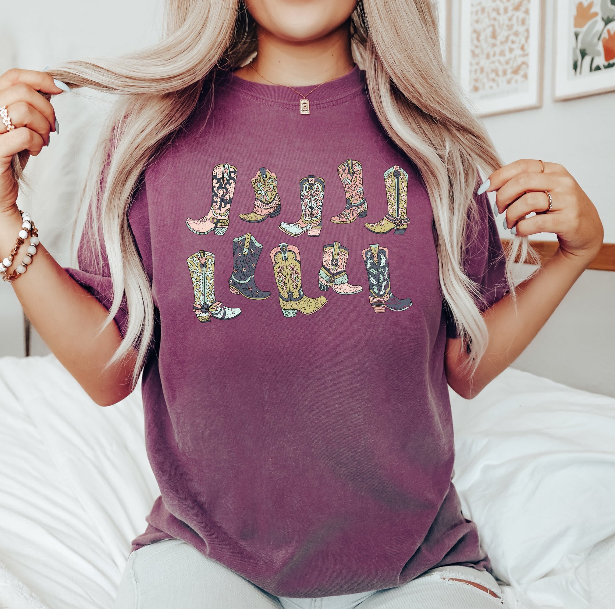 Colorful Cowboy Boots Western Cowgirl Country Style Graphic Vintage Western Comfort Colors Tee