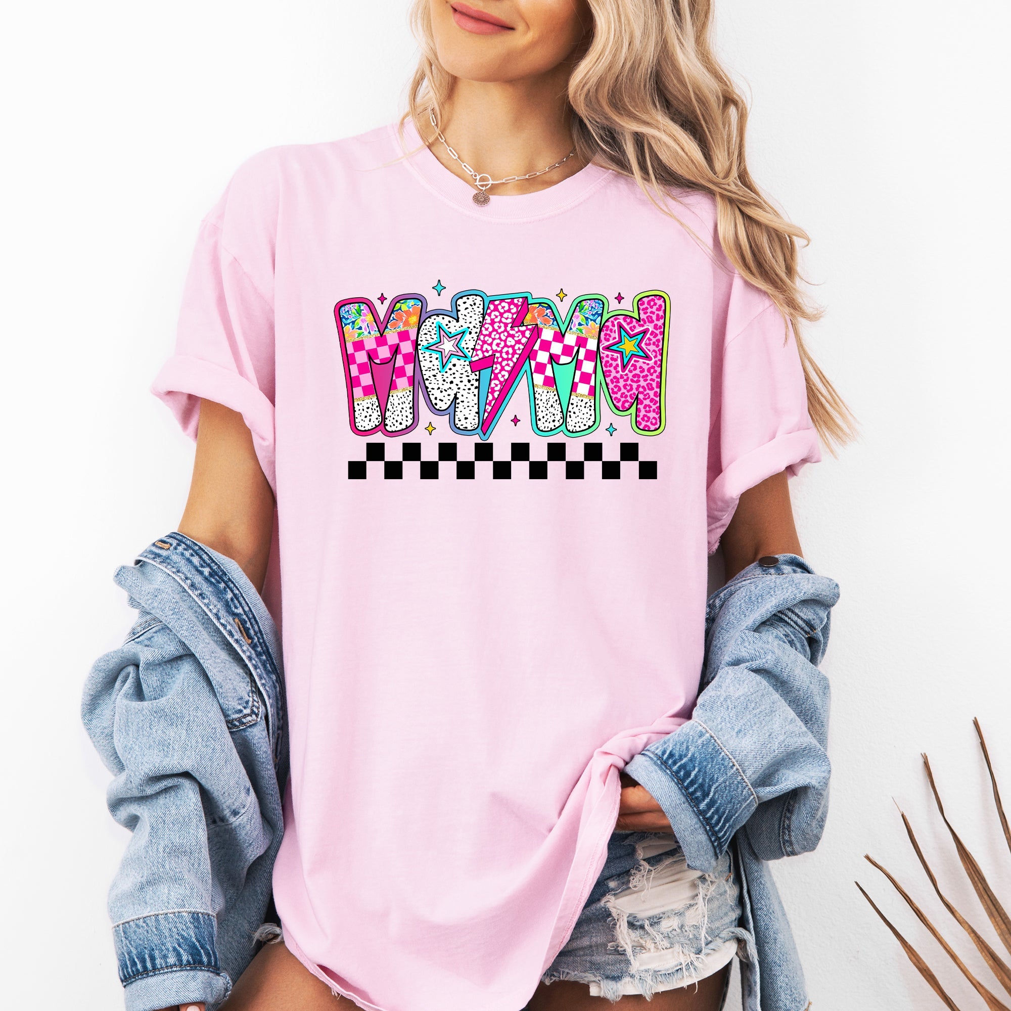 Colorful Mama With Bright Checkered Retro Bold Vintage Vibe Print Comfort Colors Tee