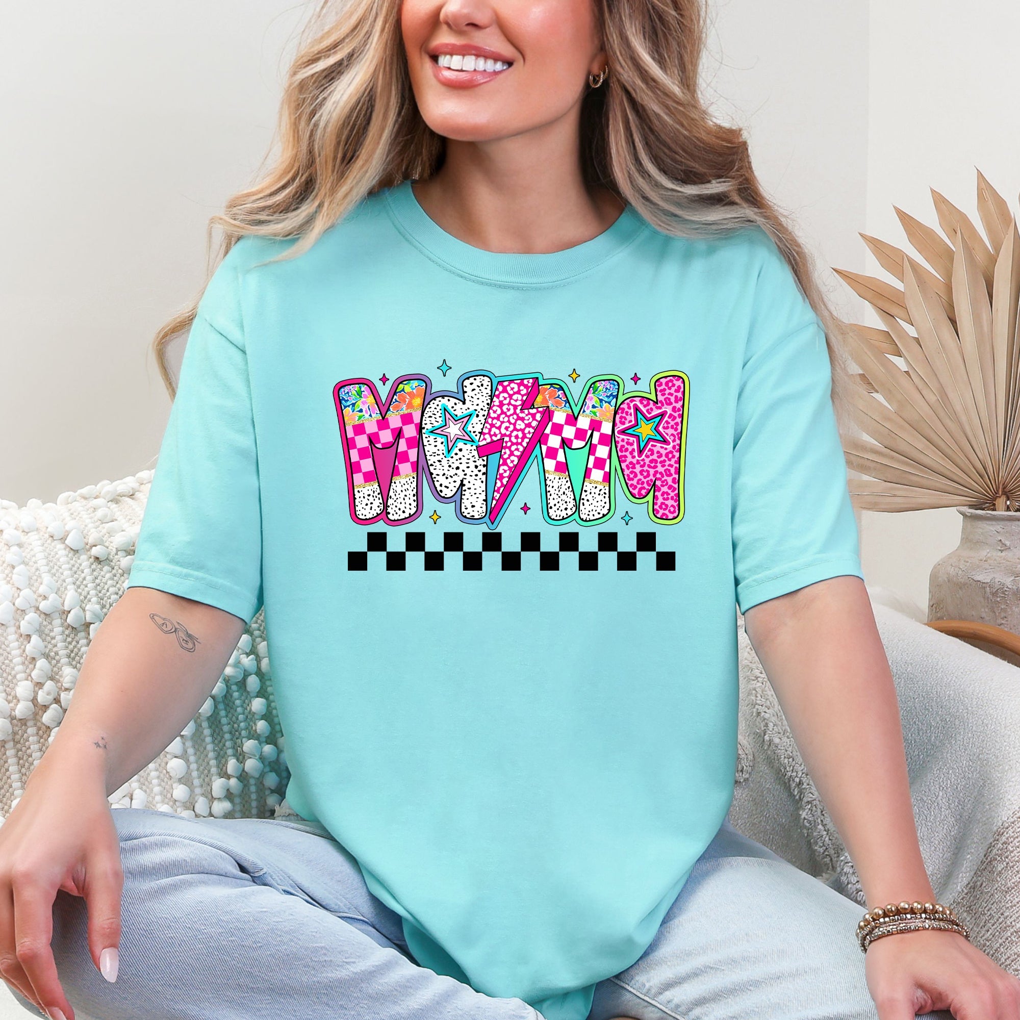 Colorful Mama With Bright Checkered Retro Bold Vintage Vibe Print Comfort Colors Tee