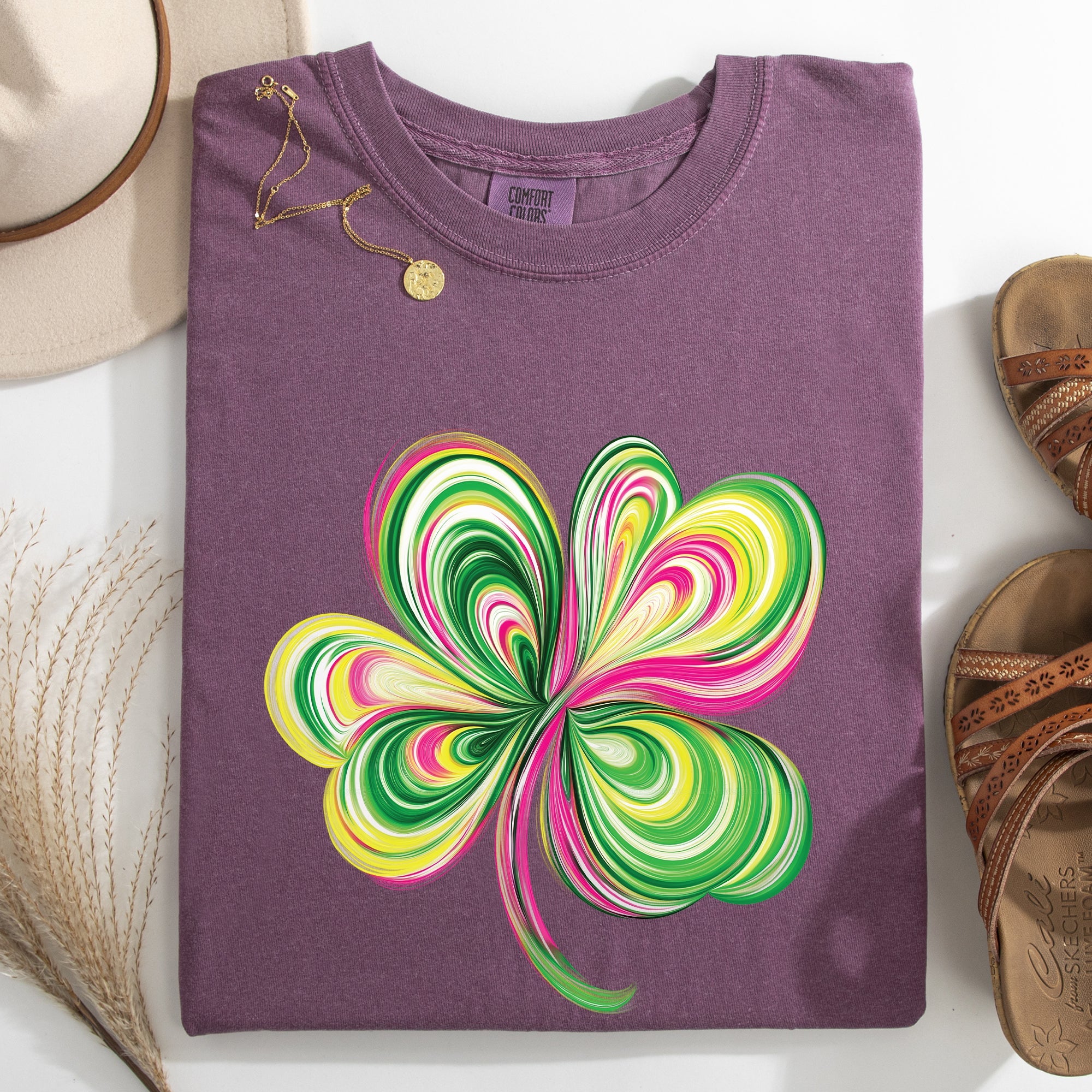 Colorful Painted Shamrock Leprechaun St Patrick's Day Vintage-Inspired Comfort Colors Tee