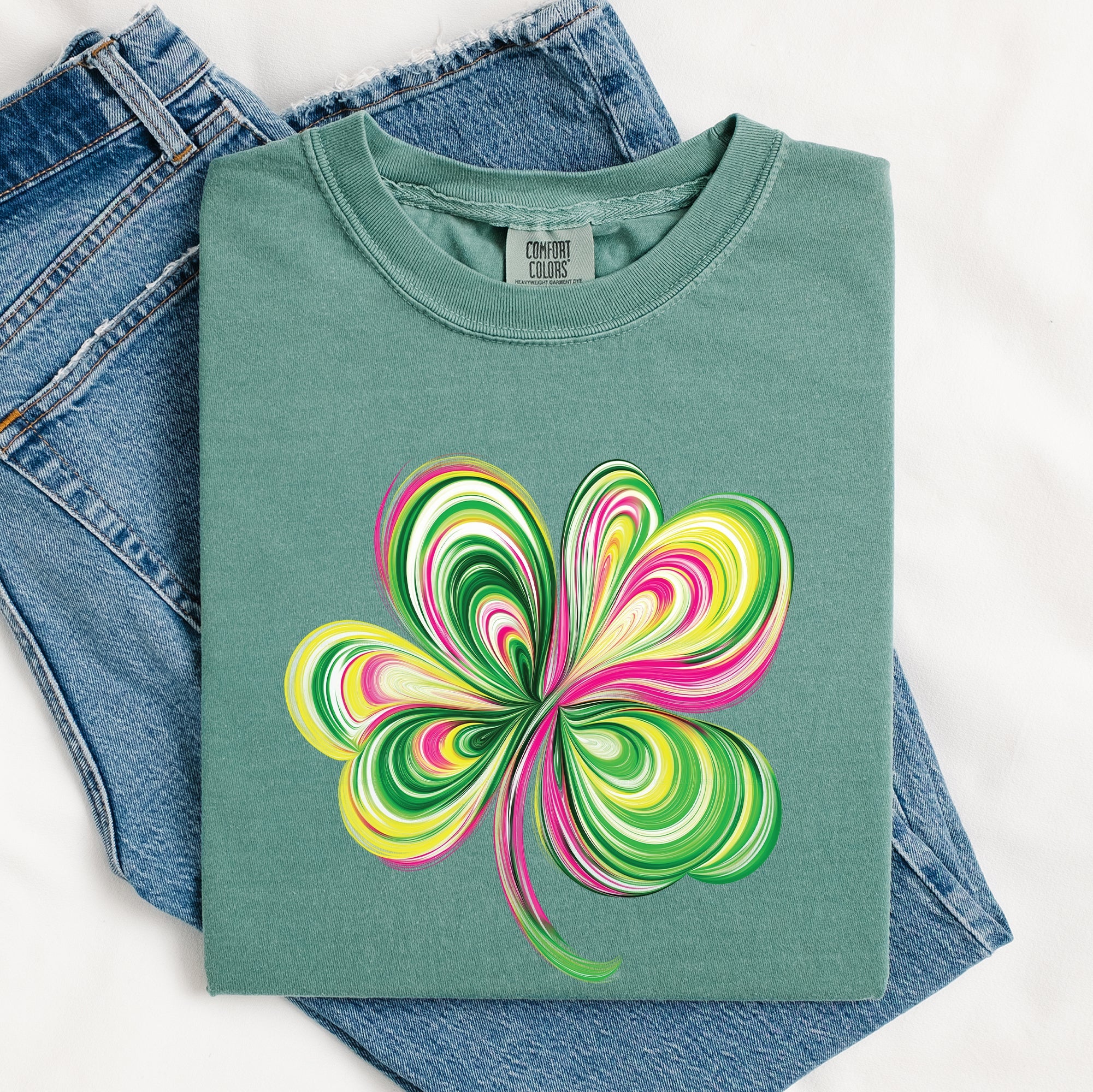 Colorful Painted Shamrock Leprechaun St Patrick's Day Vintage-Inspired Comfort Colors Tee