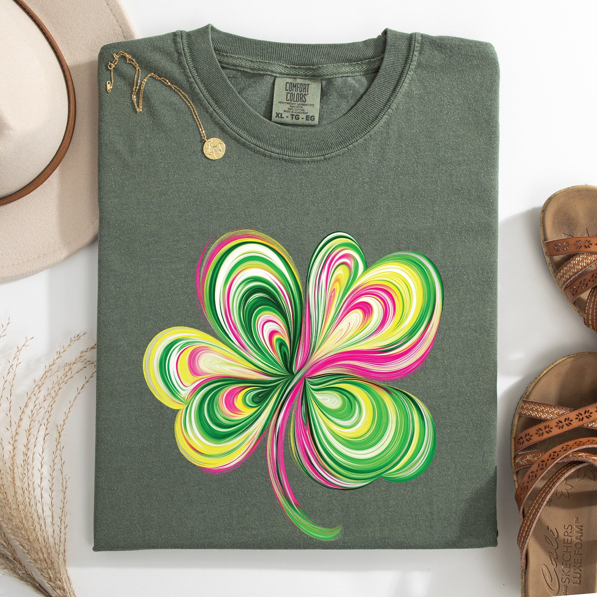 Colorful Painted Shamrock Leprechaun St Patrick's Day Vintage-Inspired Comfort Colors Tee