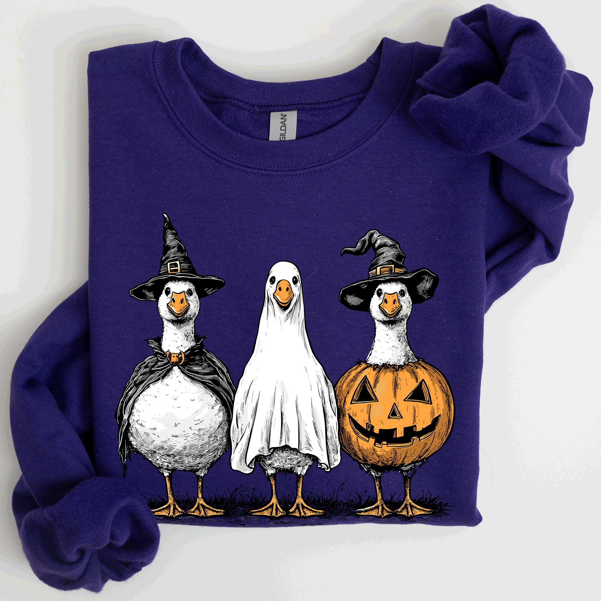 Halloween Geese Spooky Season Fun And Festive Cozy Autumn Themed Artwork Sweatshirt