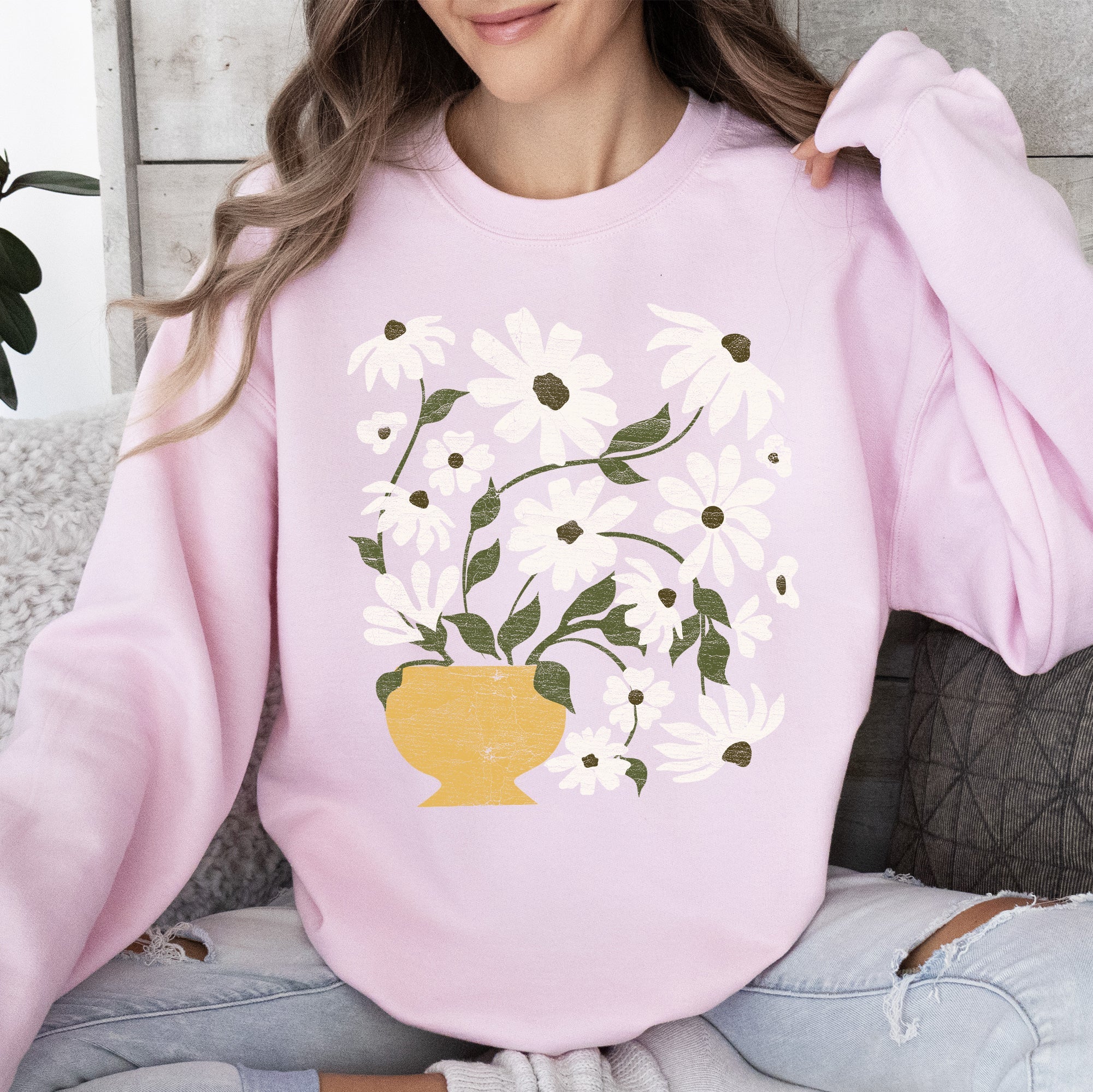 Daisies, Retro Floral Design Vintage-Inspired Floral Print Premium Cotton Blend For All Day Comfort Sweatshirt