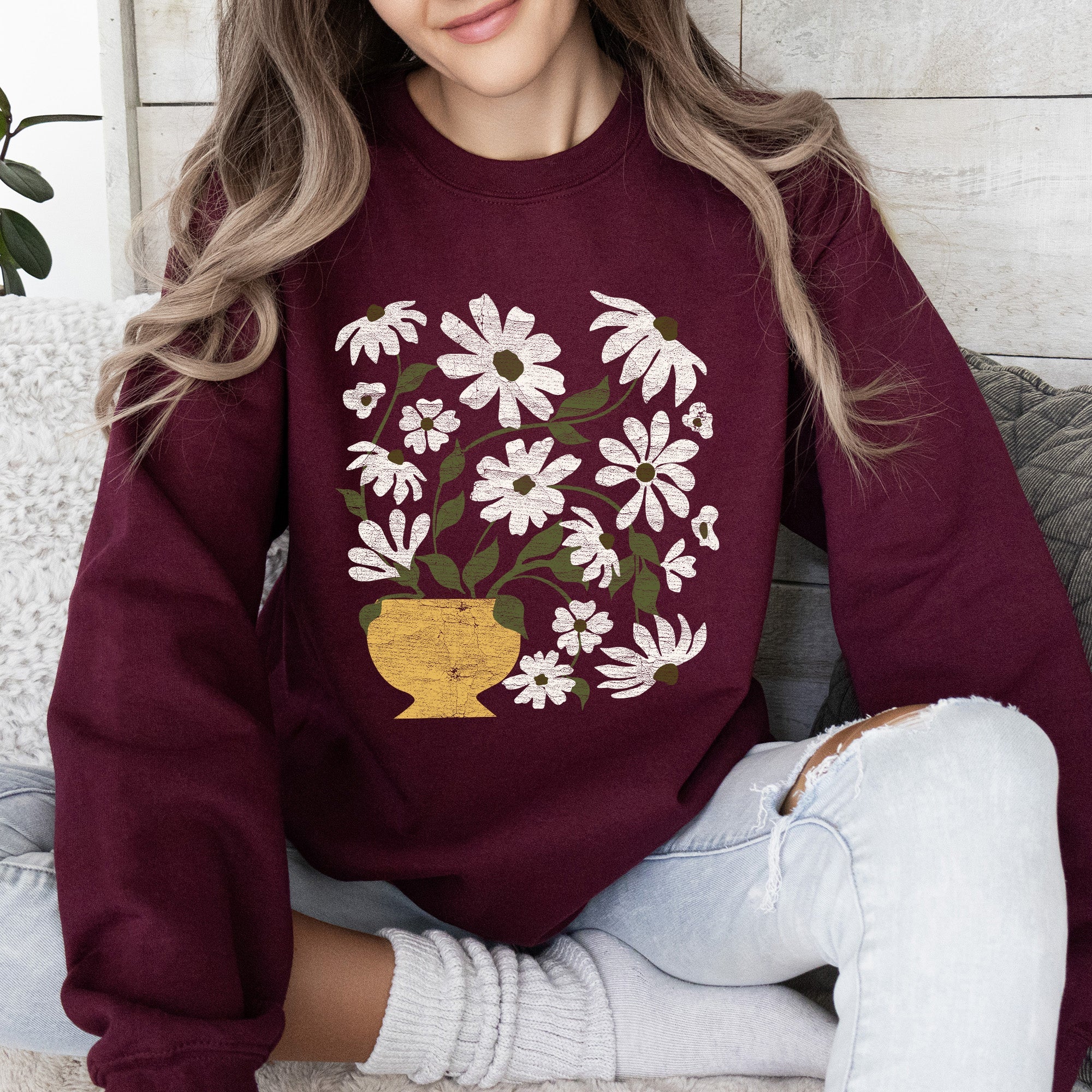 Daisies, Retro Floral Design Vintage-Inspired Floral Print Premium Cotton Blend For All Day Comfort Sweatshirt