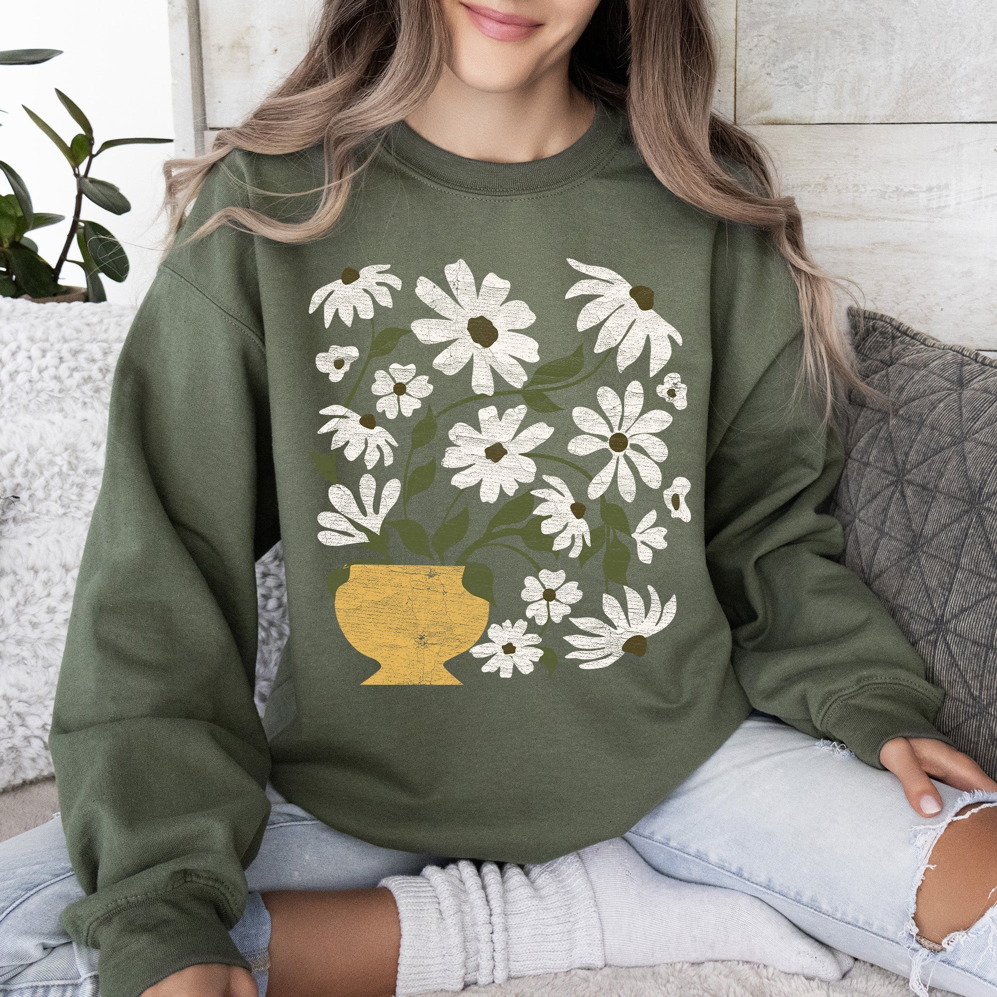 Daisies, Retro Floral Design Vintage-Inspired Floral Print Premium Cotton Blend For All Day Comfort Sweatshirt