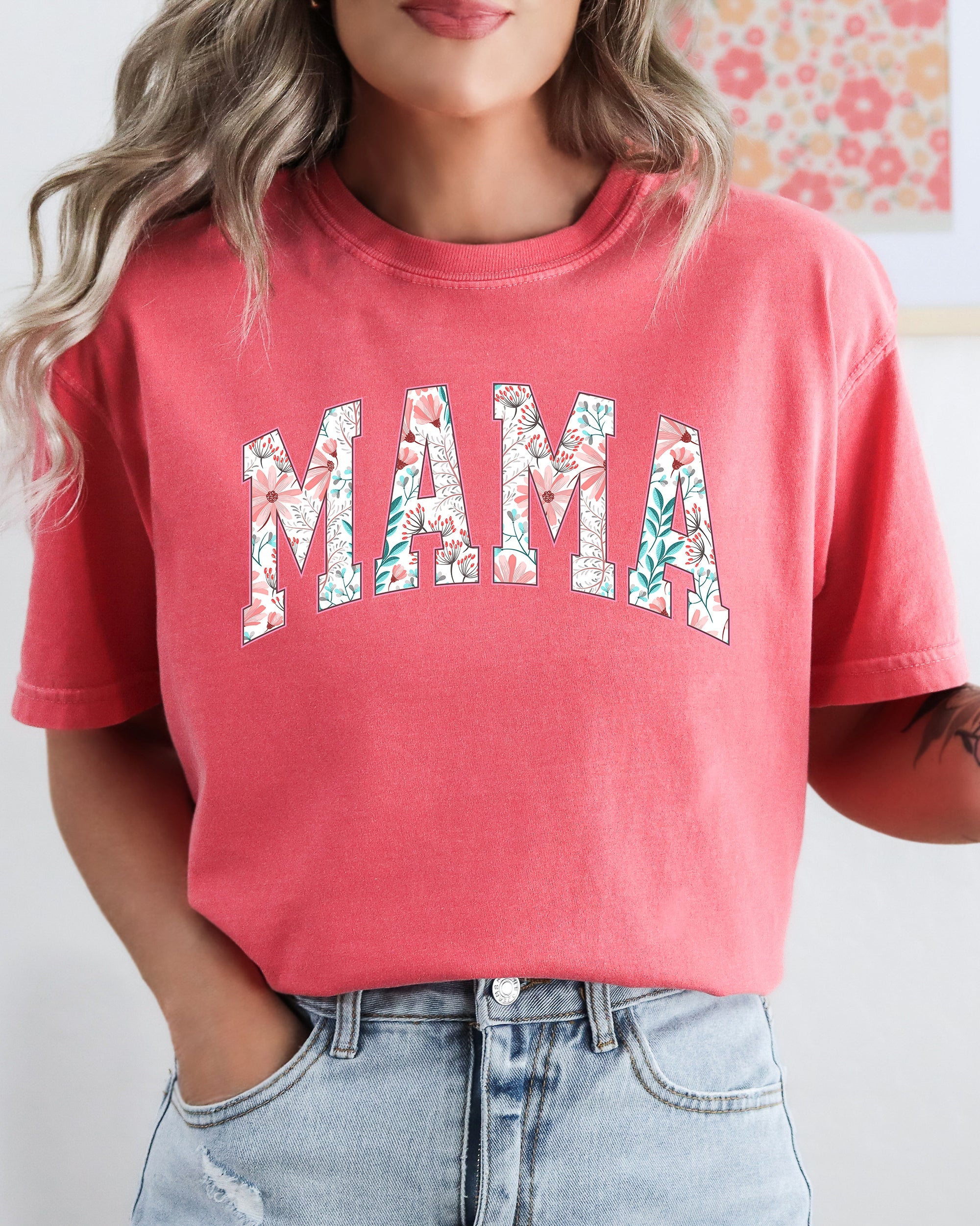 Floral Mama Vintage Botanical Pink Blossoms Retro Floral Pattern Comfort Colors Tee