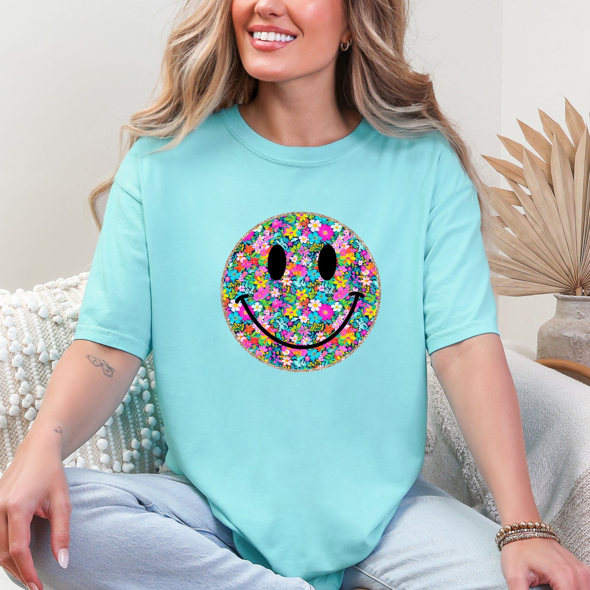 Floral Smiley Face Retro Summer Flowers Vintage Sunshine Haze Graphic Comfort Colors Tee