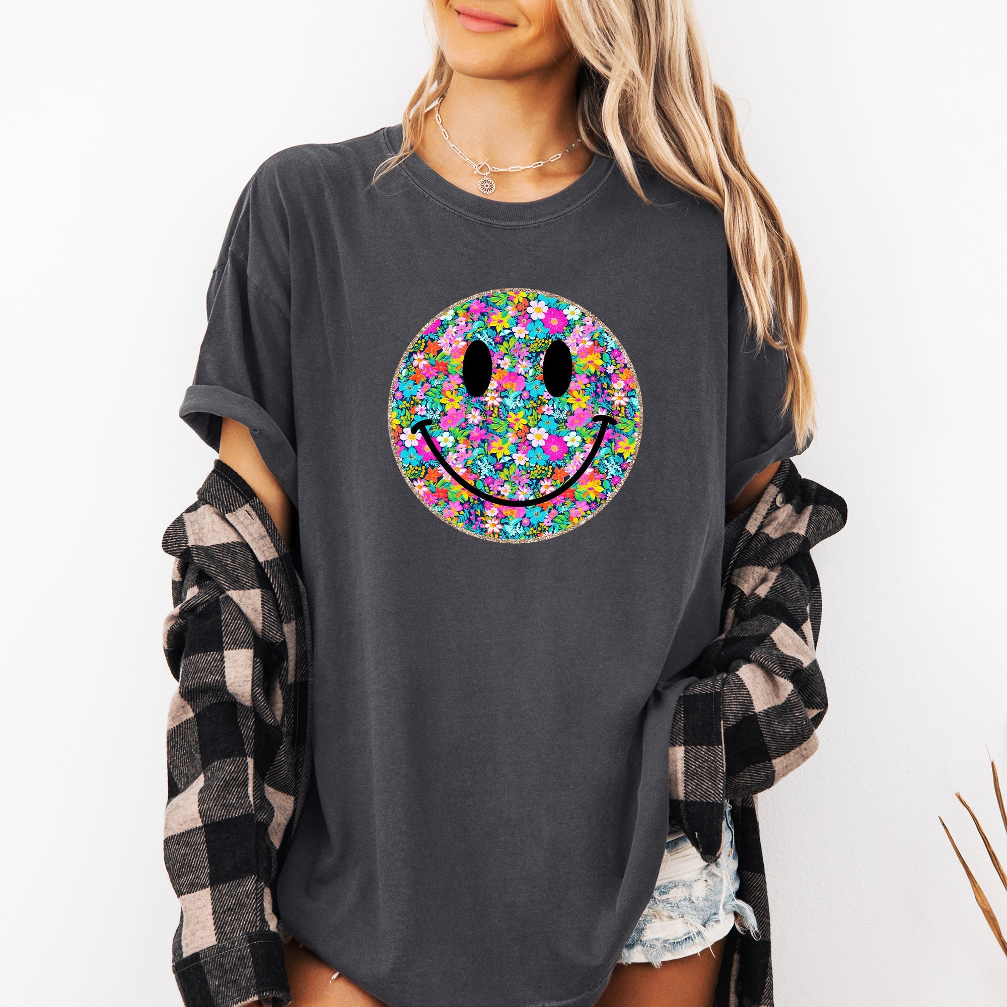 Floral Smiley Face Retro Summer Flowers Vintage Sunshine Haze Graphic Comfort Colors Tee