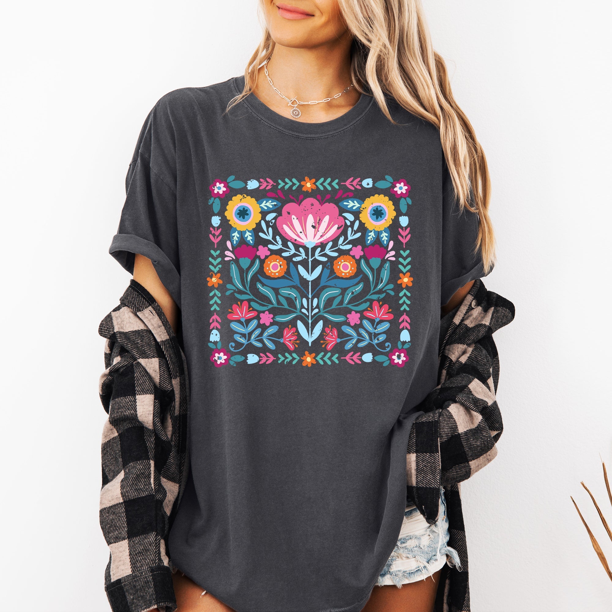 Folk Art Flowers Summer Floral Retro Vintage Botanical Inspired Comfort Colors Tee