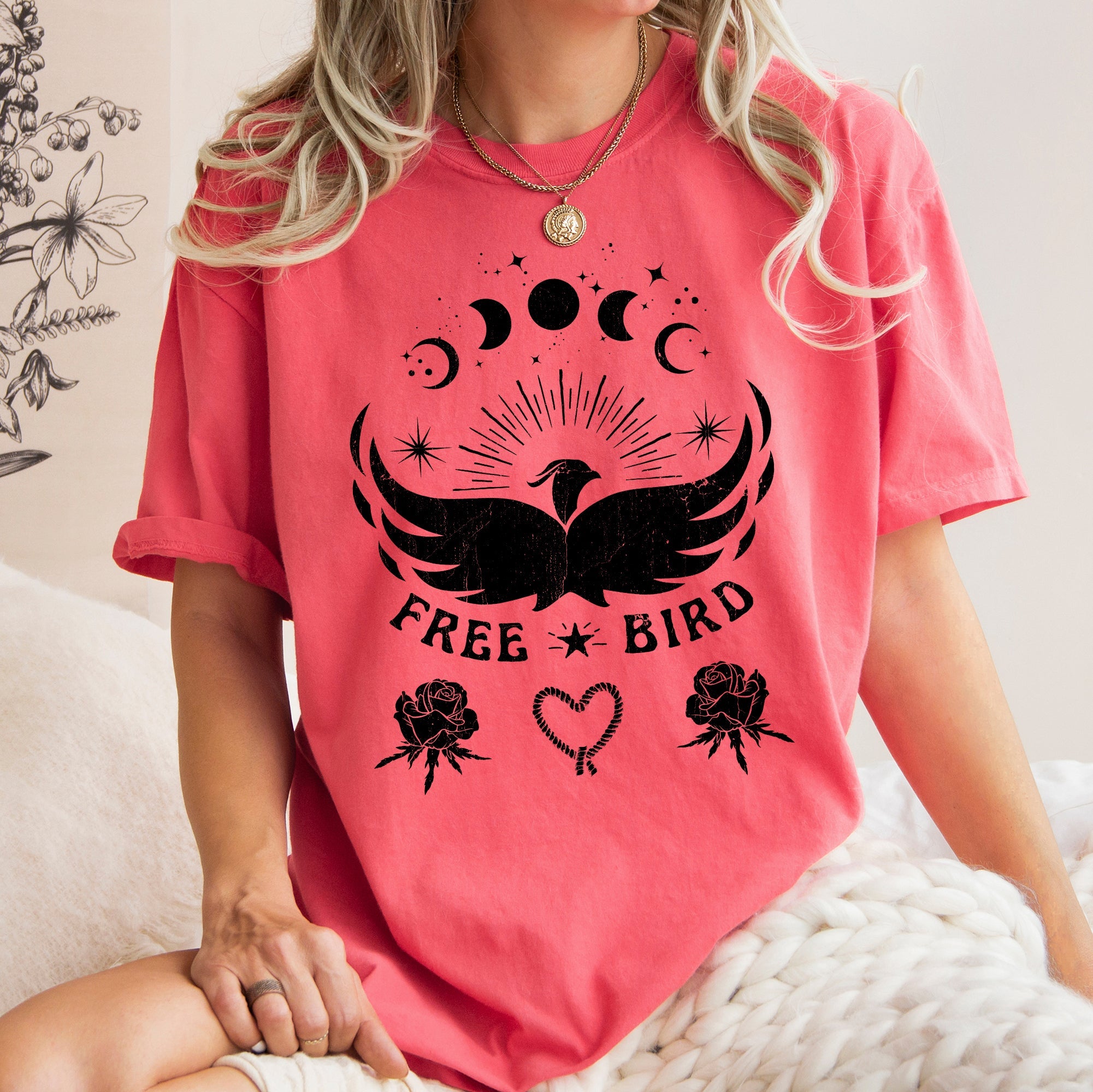 Free Bird Western Country Rock Music Bird Cowboy Vintage Distressed Graphic Artwork Comfort Colors Tee