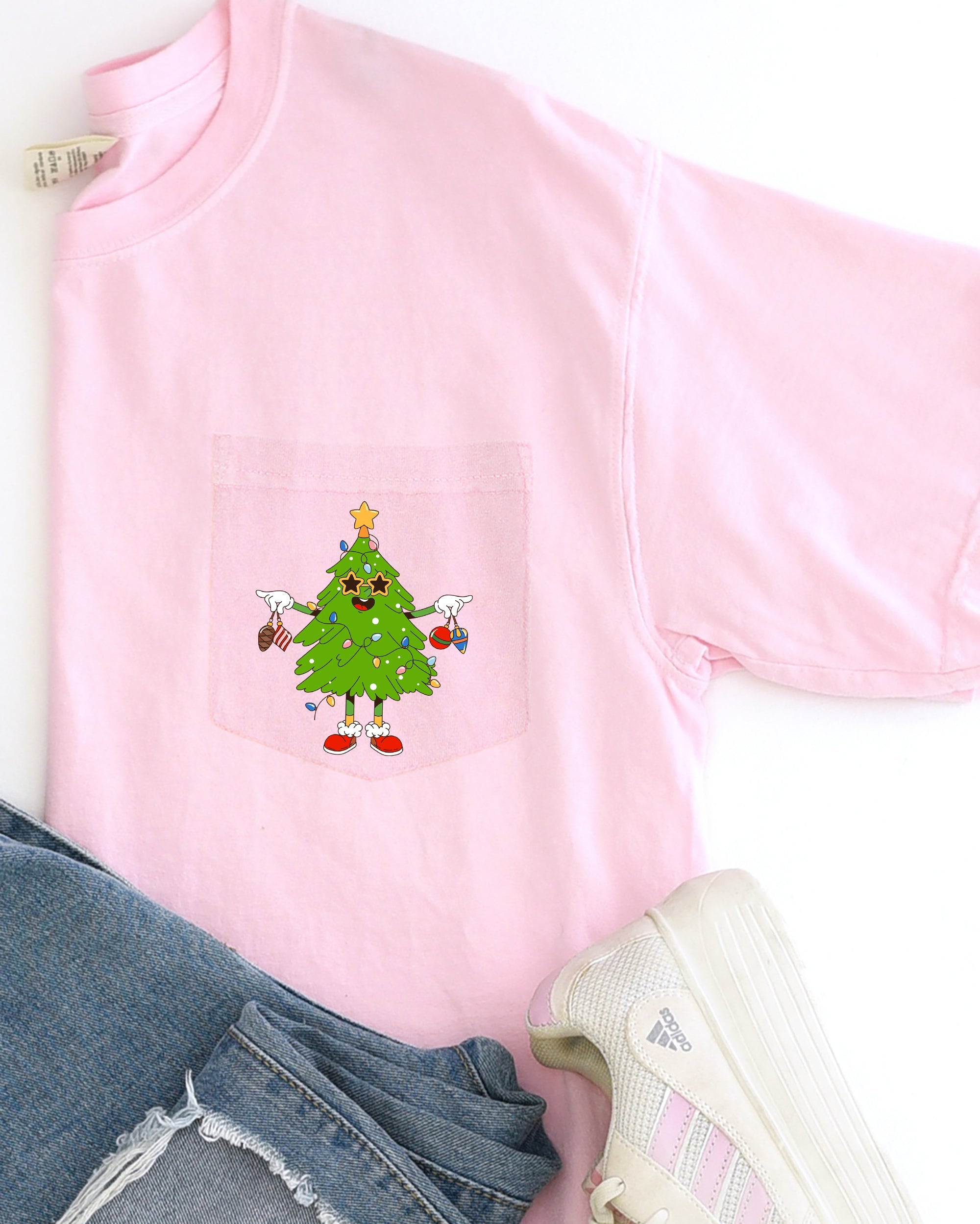 Funny Christmas Tree Pocket Santa Snow Winter Xmas Festive Vintage Style Holiday Illustration Comfort Colors Tee