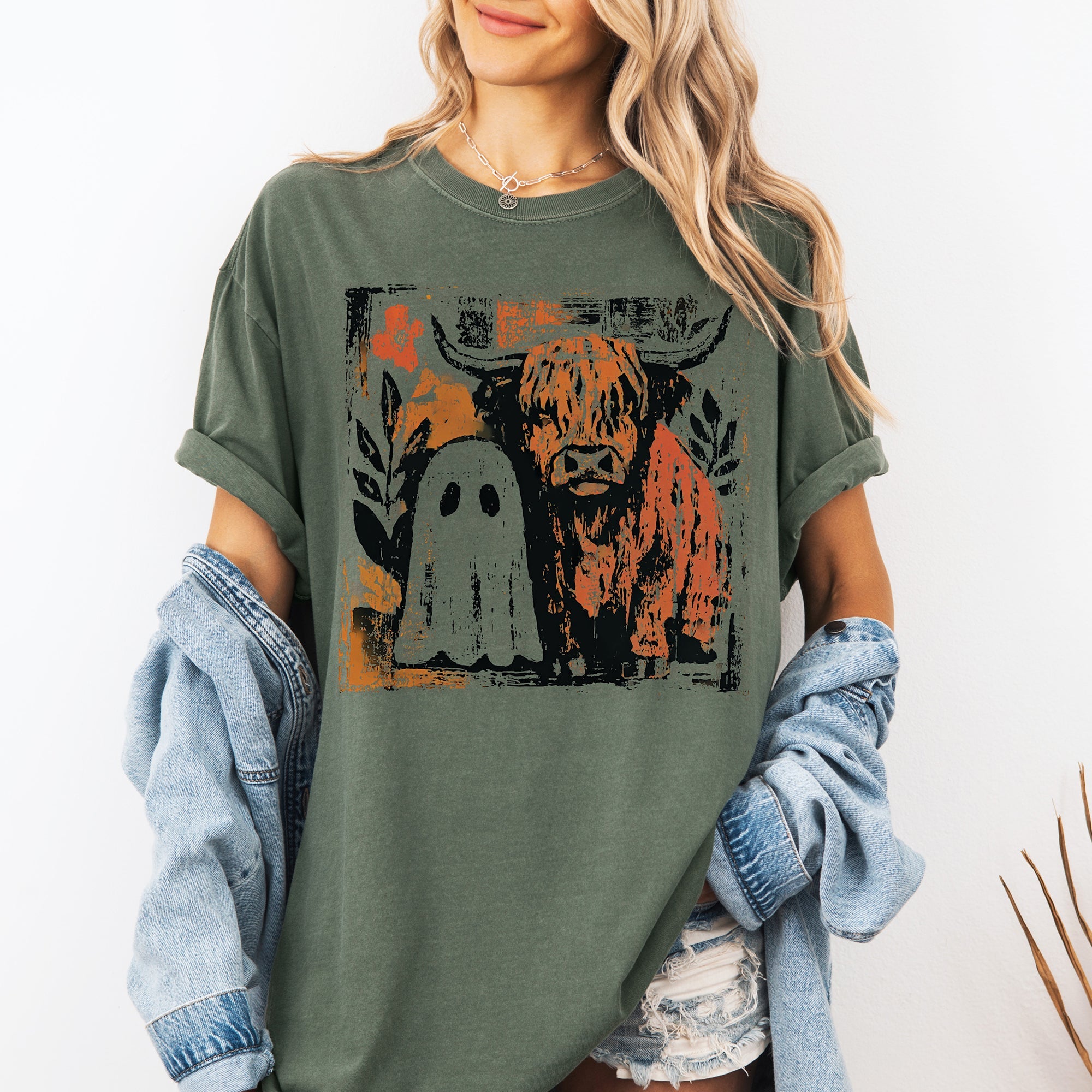 Ghost And Cow Cute Autumn Halloween Spooky Season Cozy Night Village Harvest Moon Comfort Colors Tee