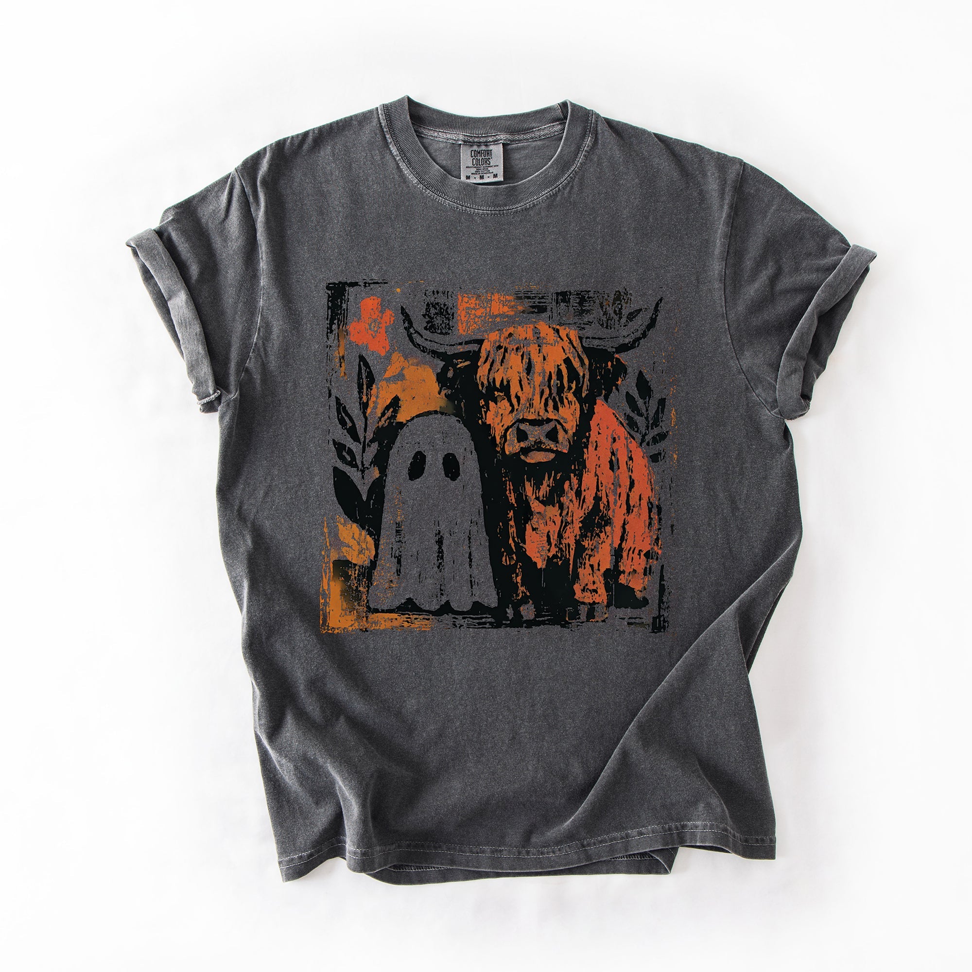 Ghost And Cow Cute Autumn Halloween Spooky Season Cozy Night Village Harvest Moon Comfort Colors Tee