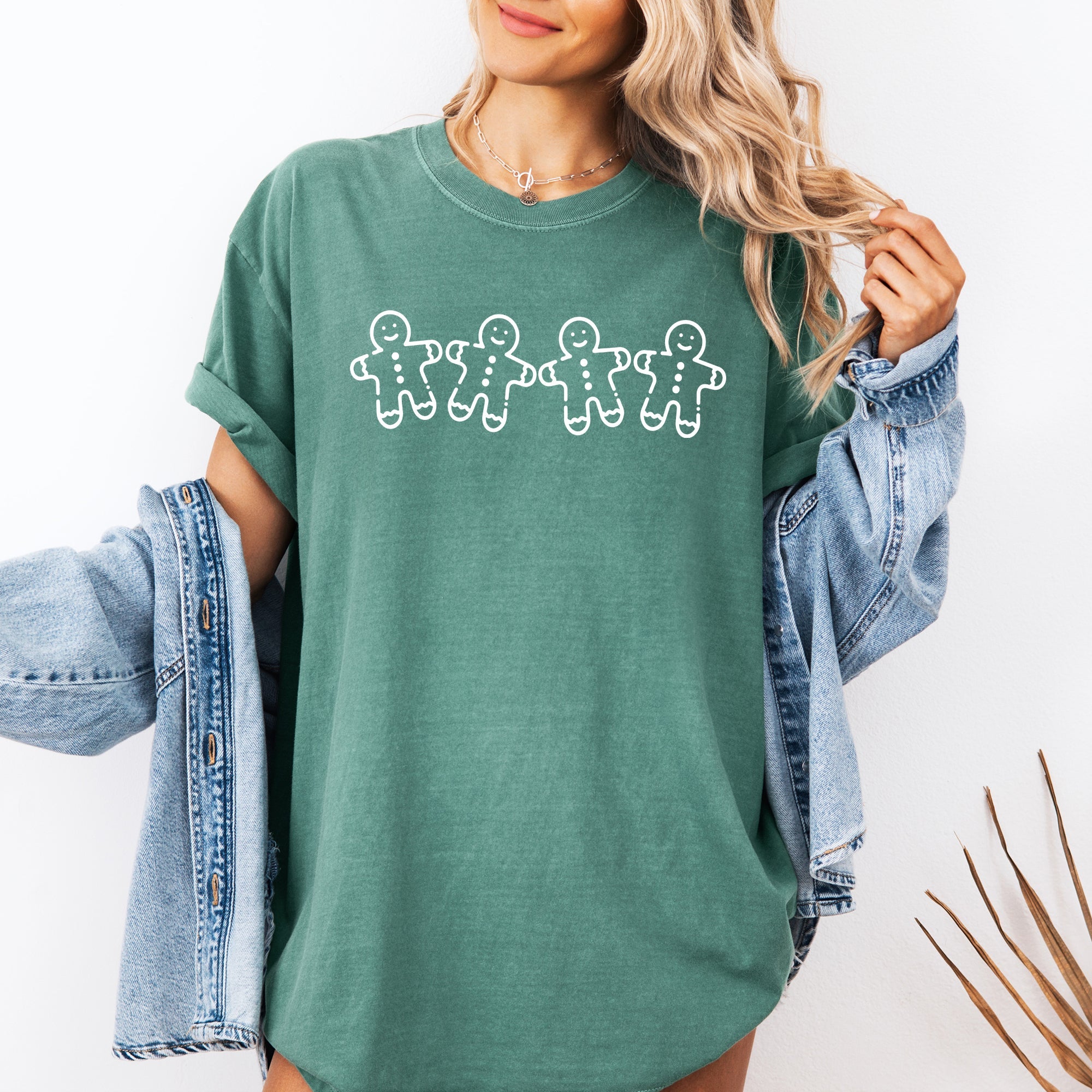 Gingerbread Men Christmas Santa Vintage Cozy Winter Cookie Cutouts Comfort Colors Tee