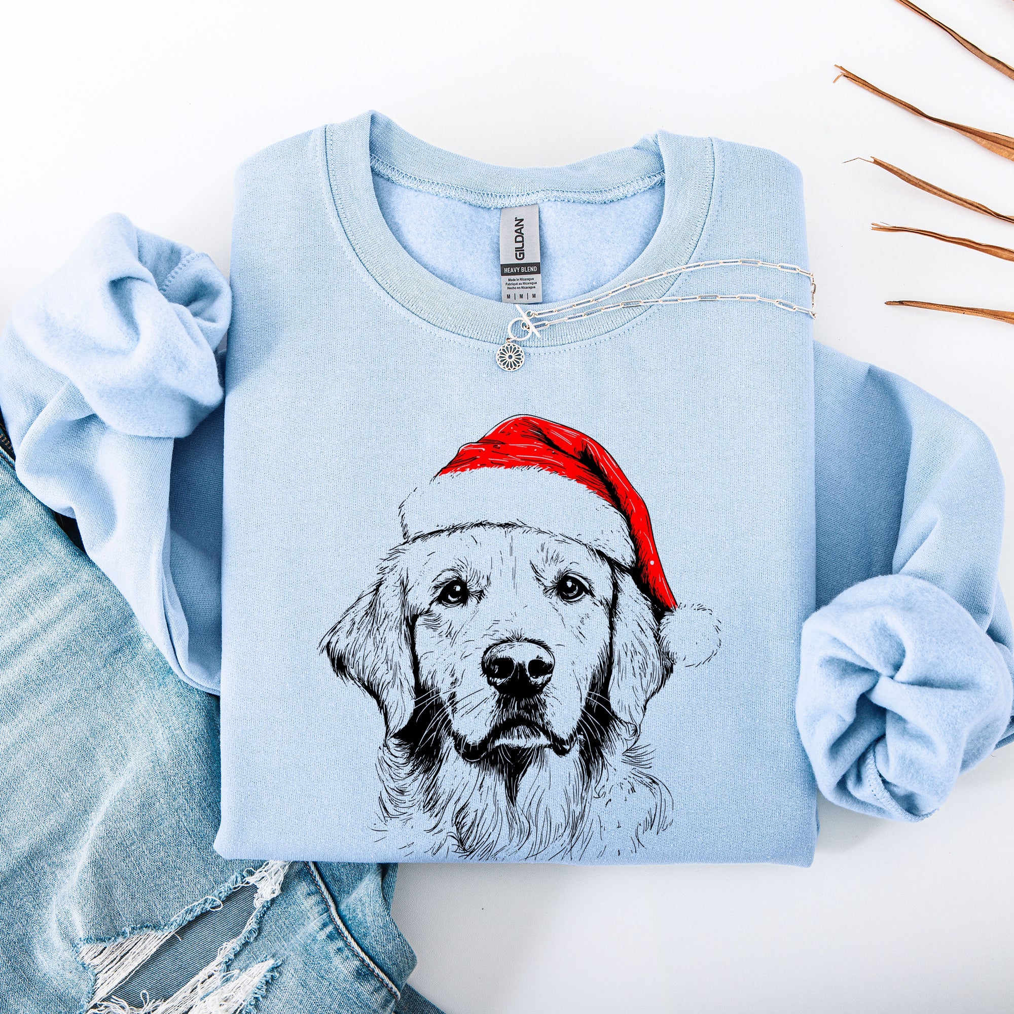 Golden Retriever Santa Claus Christmas Cheer For Devoted Dog Lovers Festive Pet Pride Sweatshirt