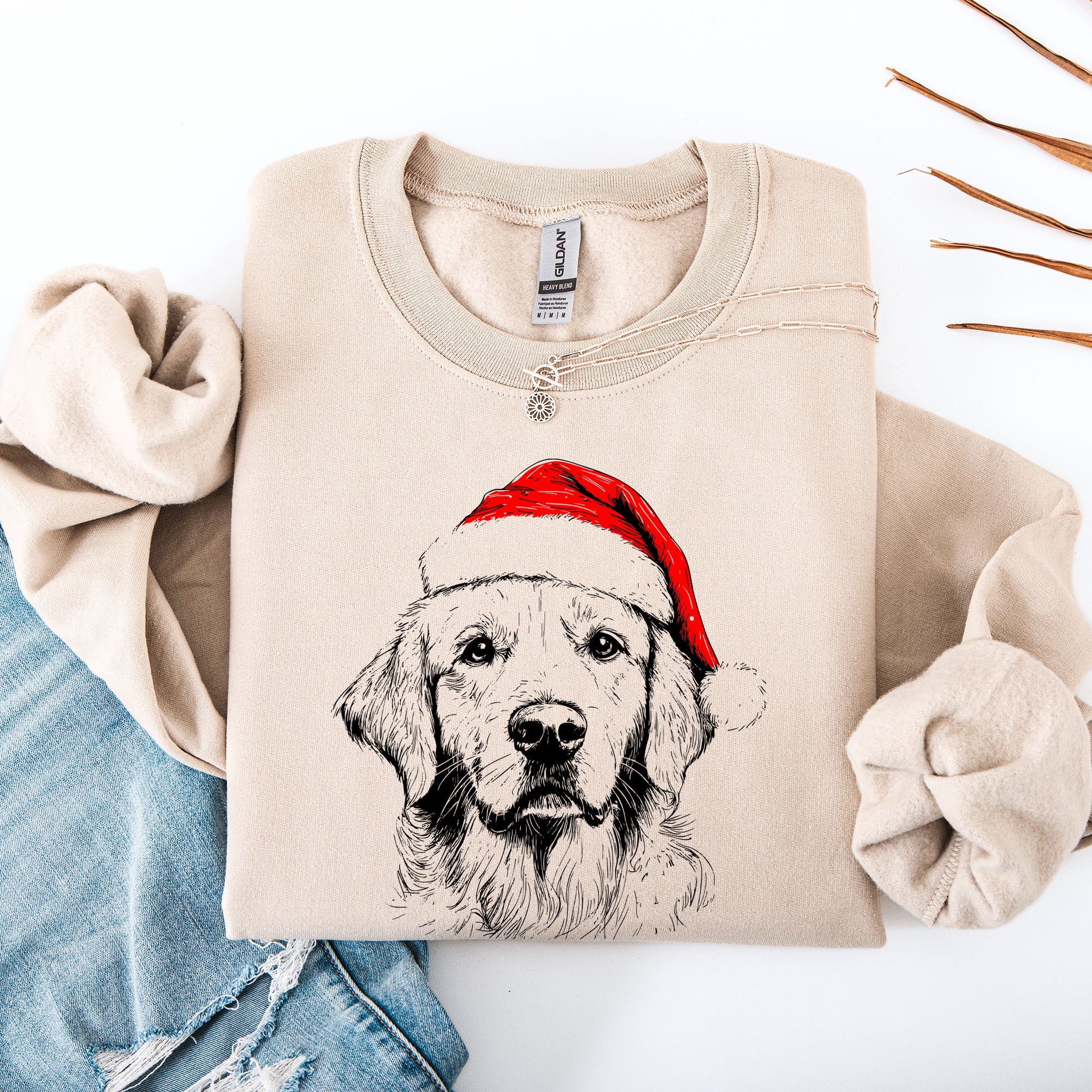 Golden Retriever Santa Claus Christmas Cheer For Devoted Dog Lovers Festive Pet Pride Sweatshirt