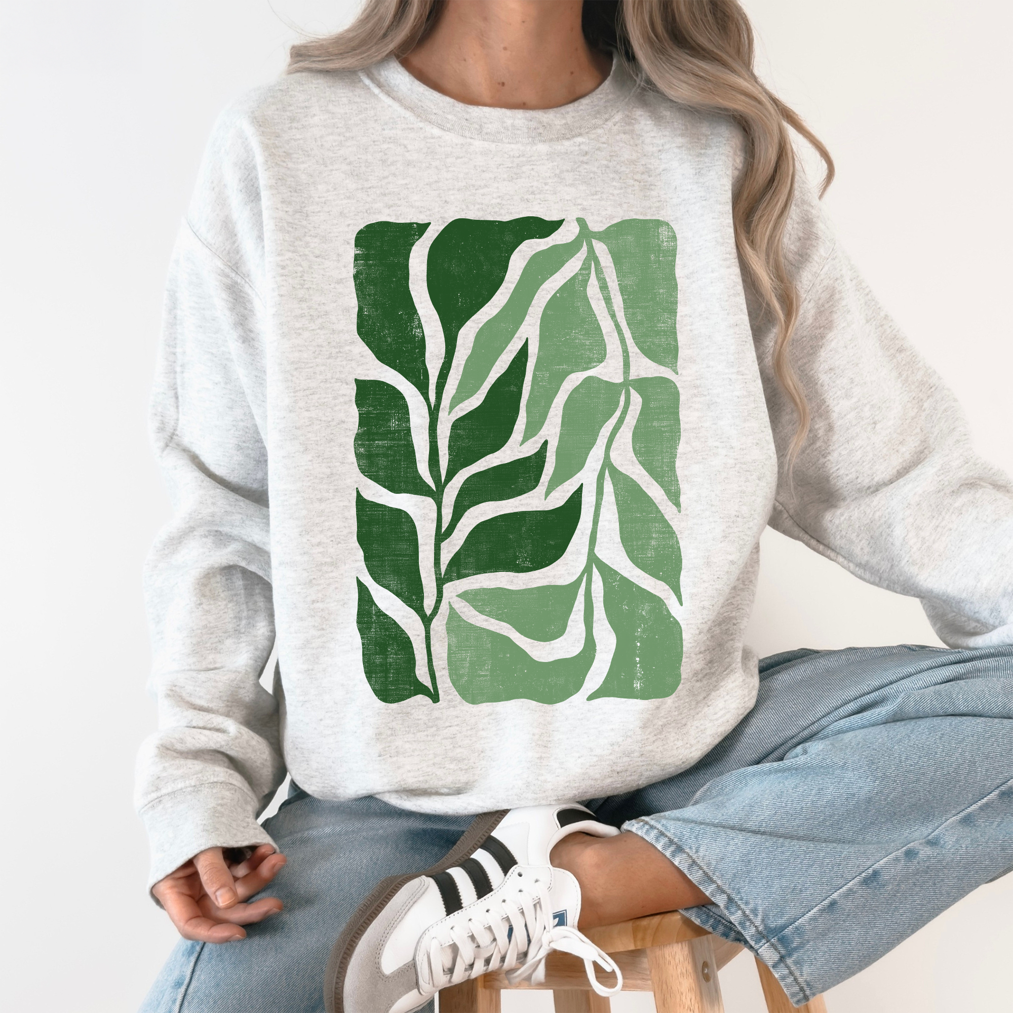 Green Leaf Botanica Vintage Boho Nature Inspired Minimalist Botanical Print Sweatshirt