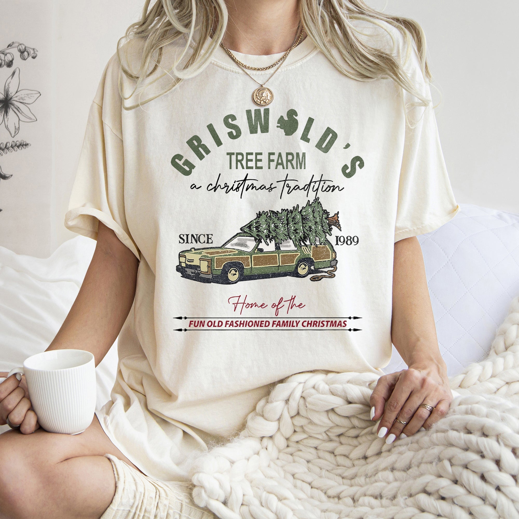 Griswold's Tree Farm Squirrel Christmas Vacation Classic Retro Comfort Colors Tee