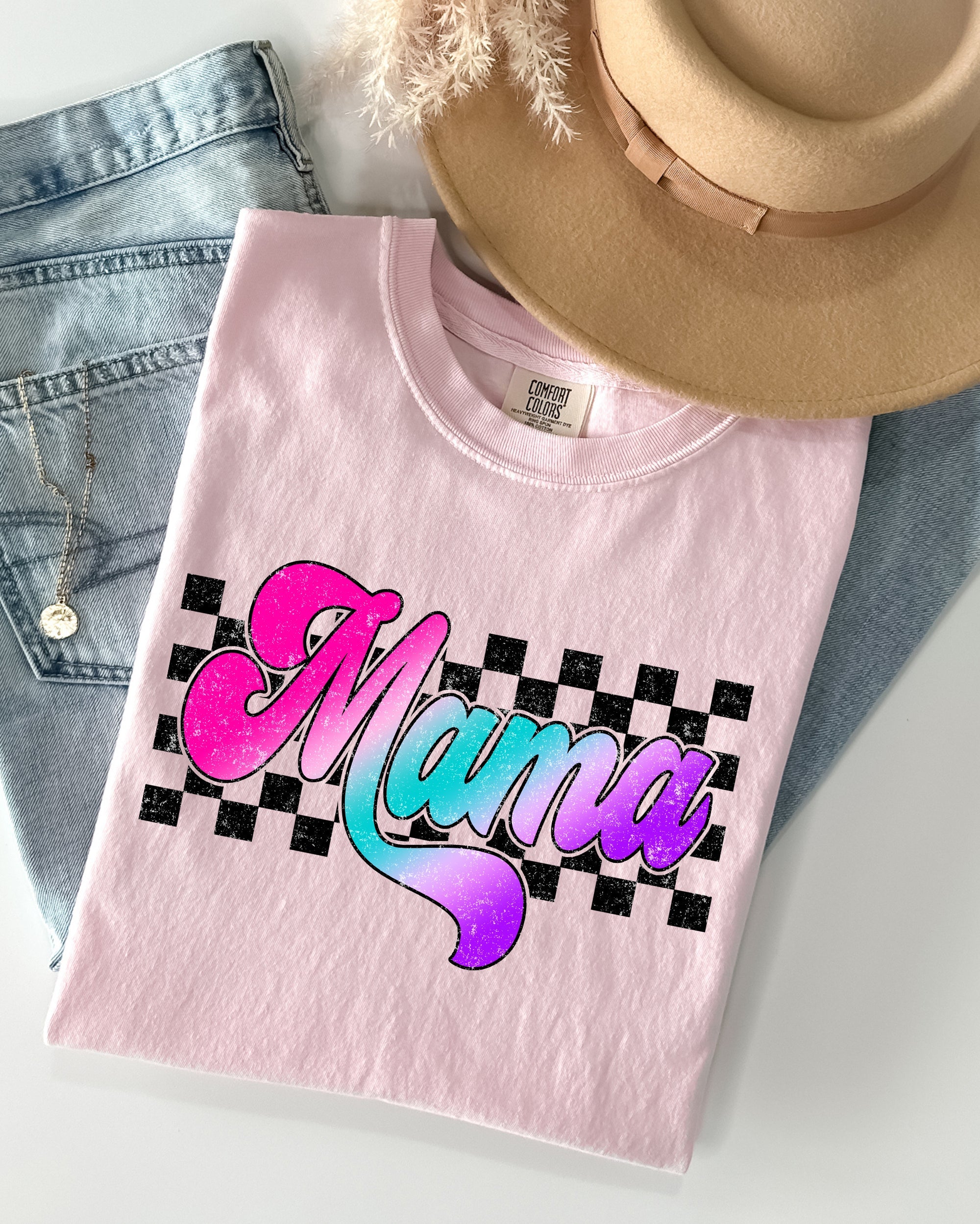 Groovy Mama Checkered Lightning Bolt Colorful Retro Vintage Mom Comfort Colors Tee