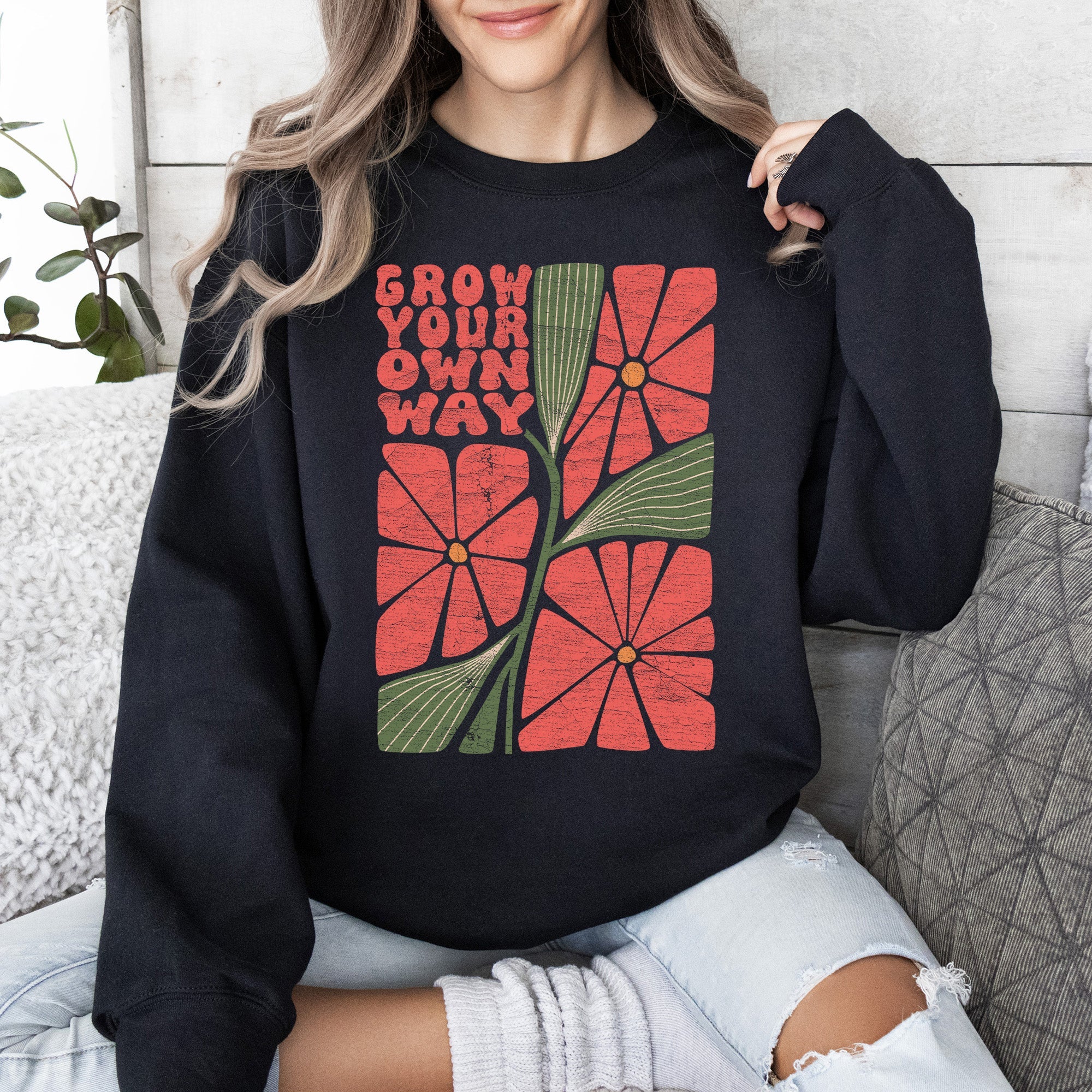 Grow Your Own Way, Retro Flowers Cozy Vintage Floral Graphic Print Edition Sweatshirt