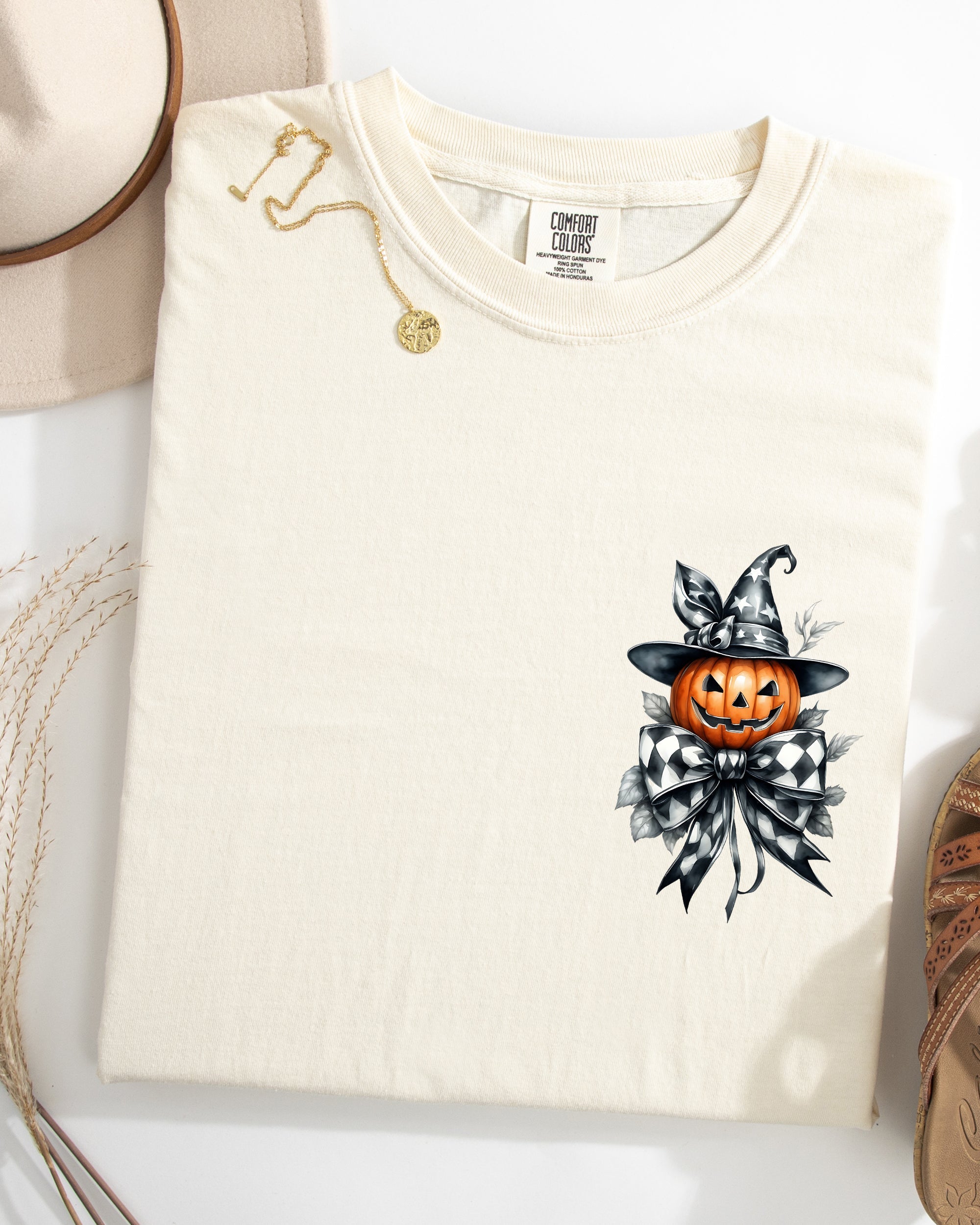 Halloween Jack-O-Lantern Pumpkin Pocket Print Ribbon Coquette Fall Autumn Comfort Colors Tee